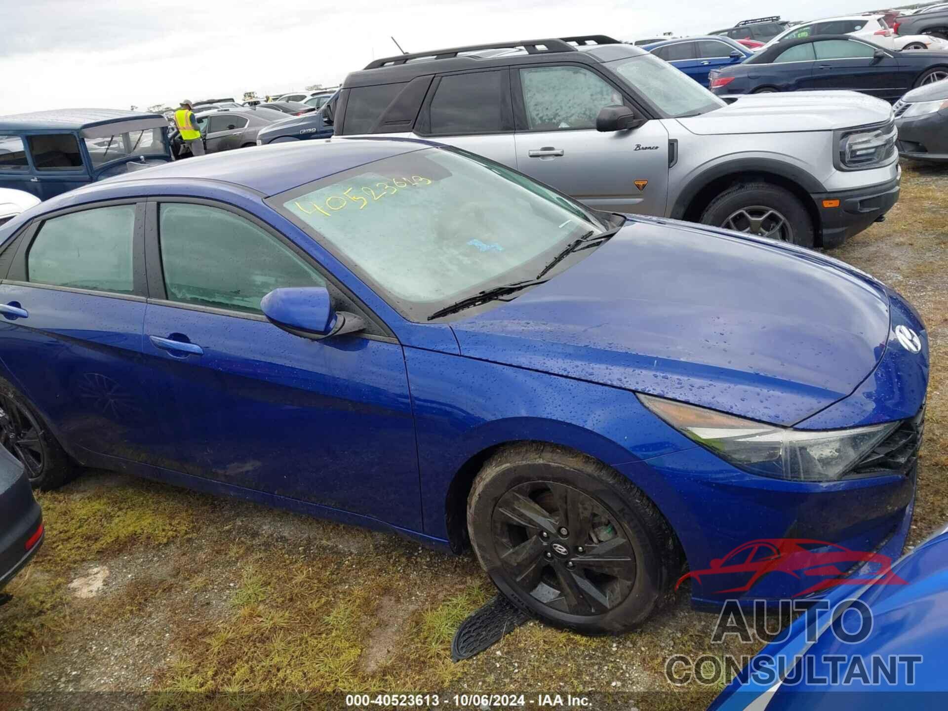 HYUNDAI ELANTRA 2023 - 5NPLM4AG1PH116180