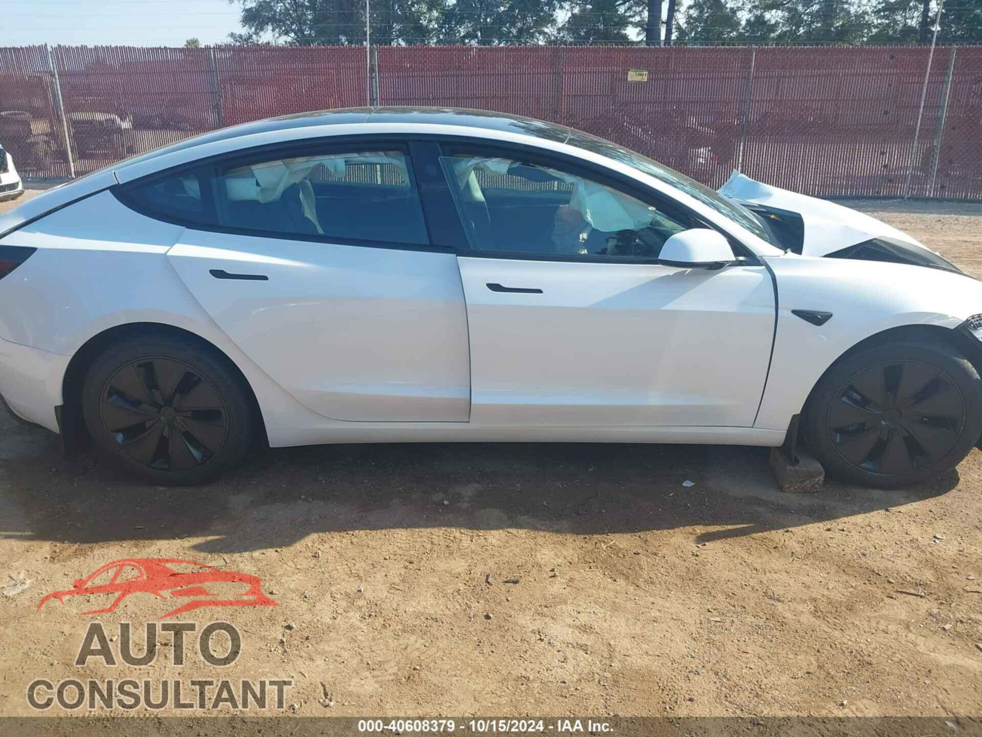 TESLA MODEL 3 2024 - 5YJ3E1EB2RF796263