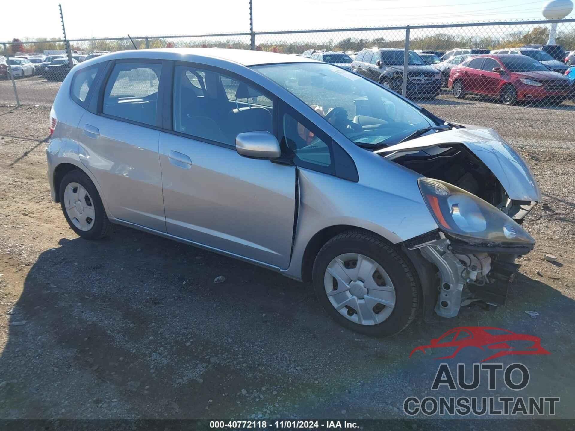 HONDA FIT 2012 - JHMGE8H38CS008979