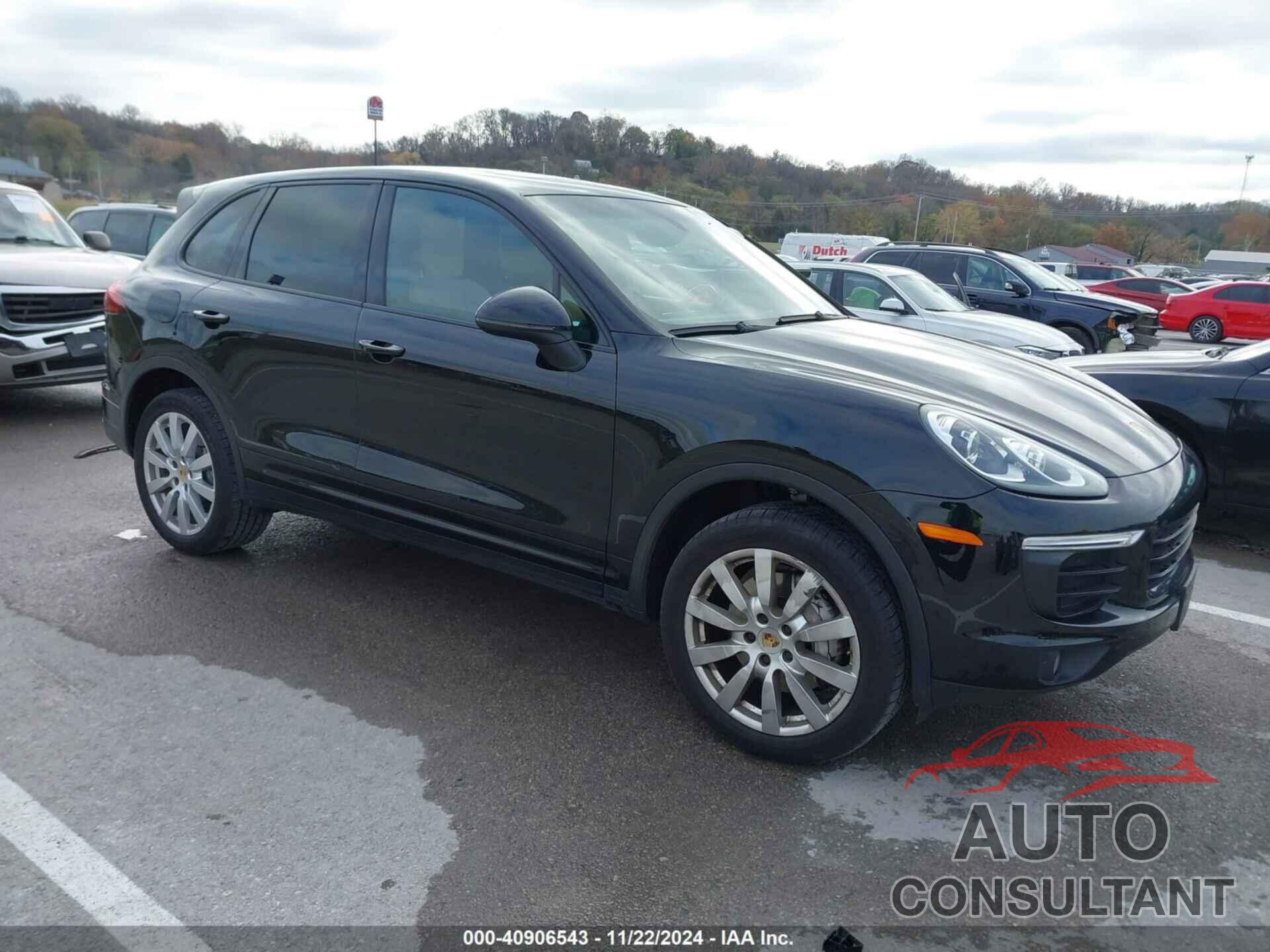 PORSCHE CAYENNE 2016 - WP1AA2A23GLA01597