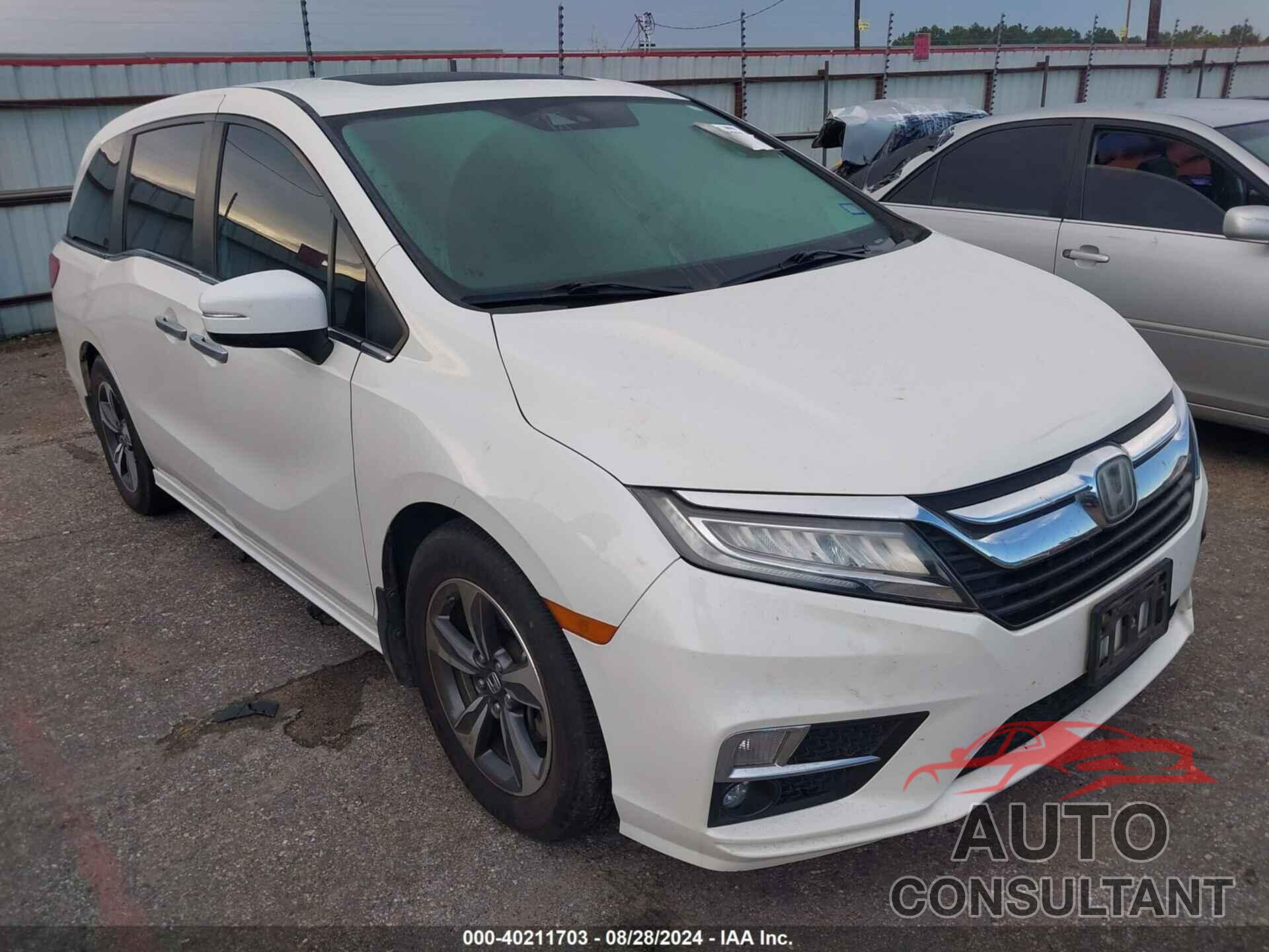 HONDA ODYSSEY 2018 - 5FNRL6H83JB035999