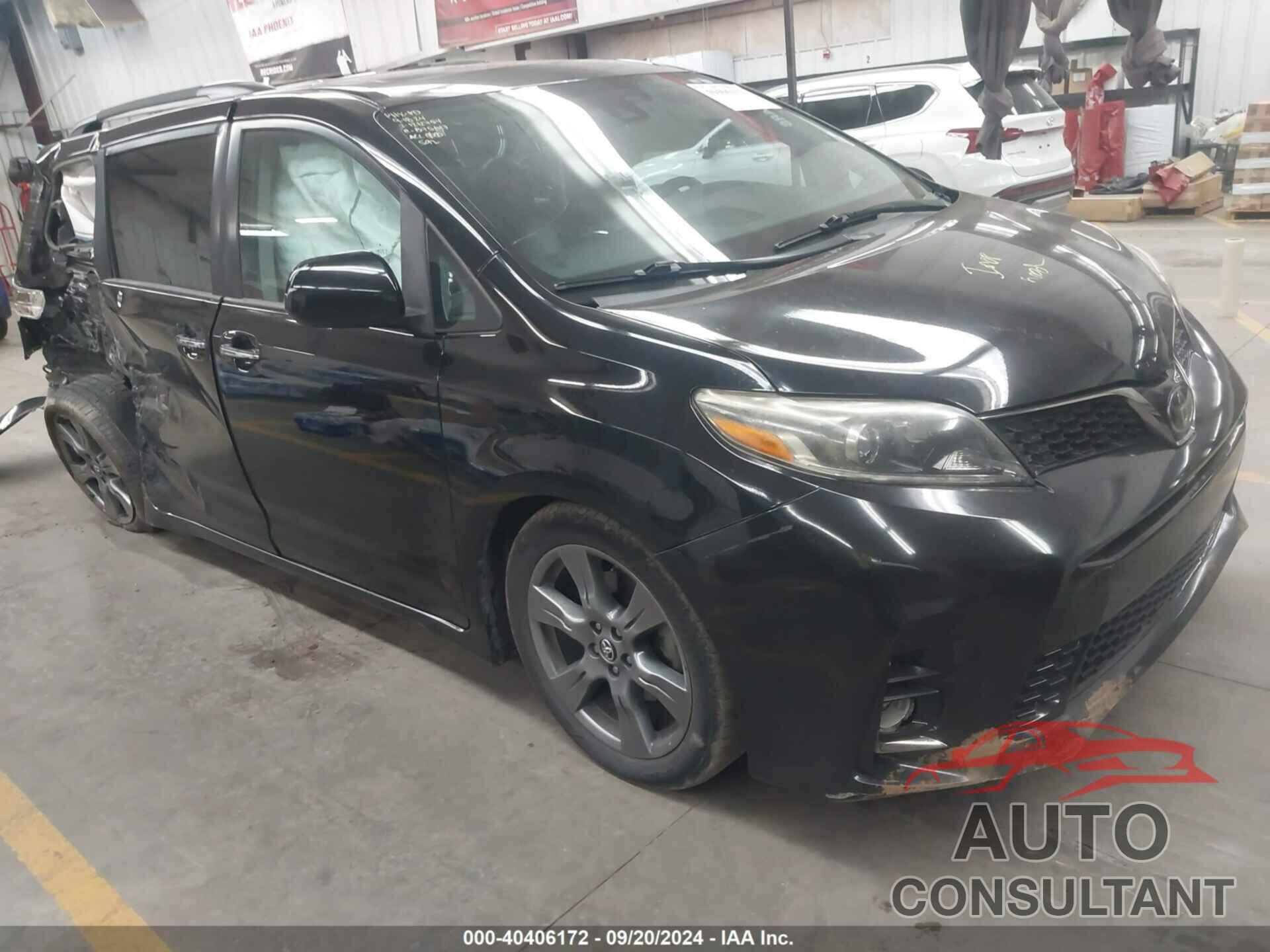 TOYOTA SIENNA 2018 - 5TDXZ3DC4JS961449