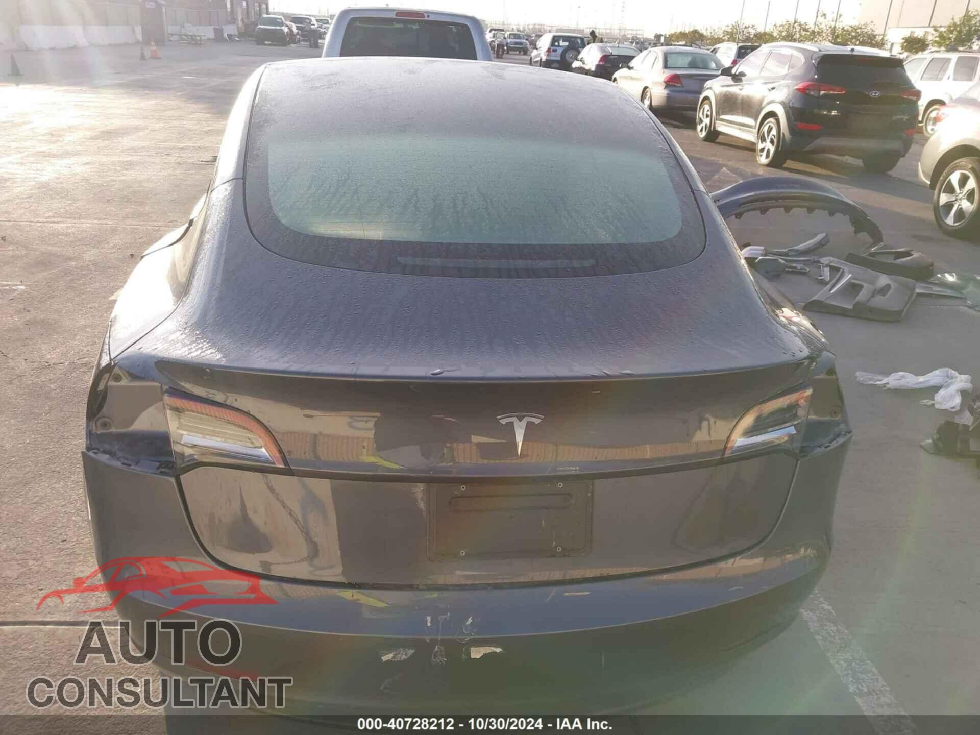 TESLA MODEL 3 2022 - 5YJ3E1EA5NF253376