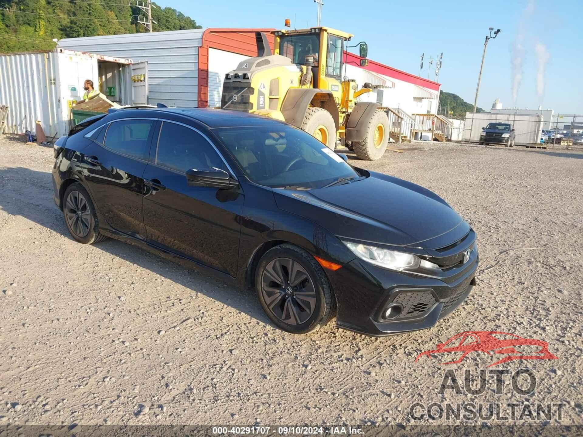 HONDA CIVIC 2018 - SHHFK7H59JU418183