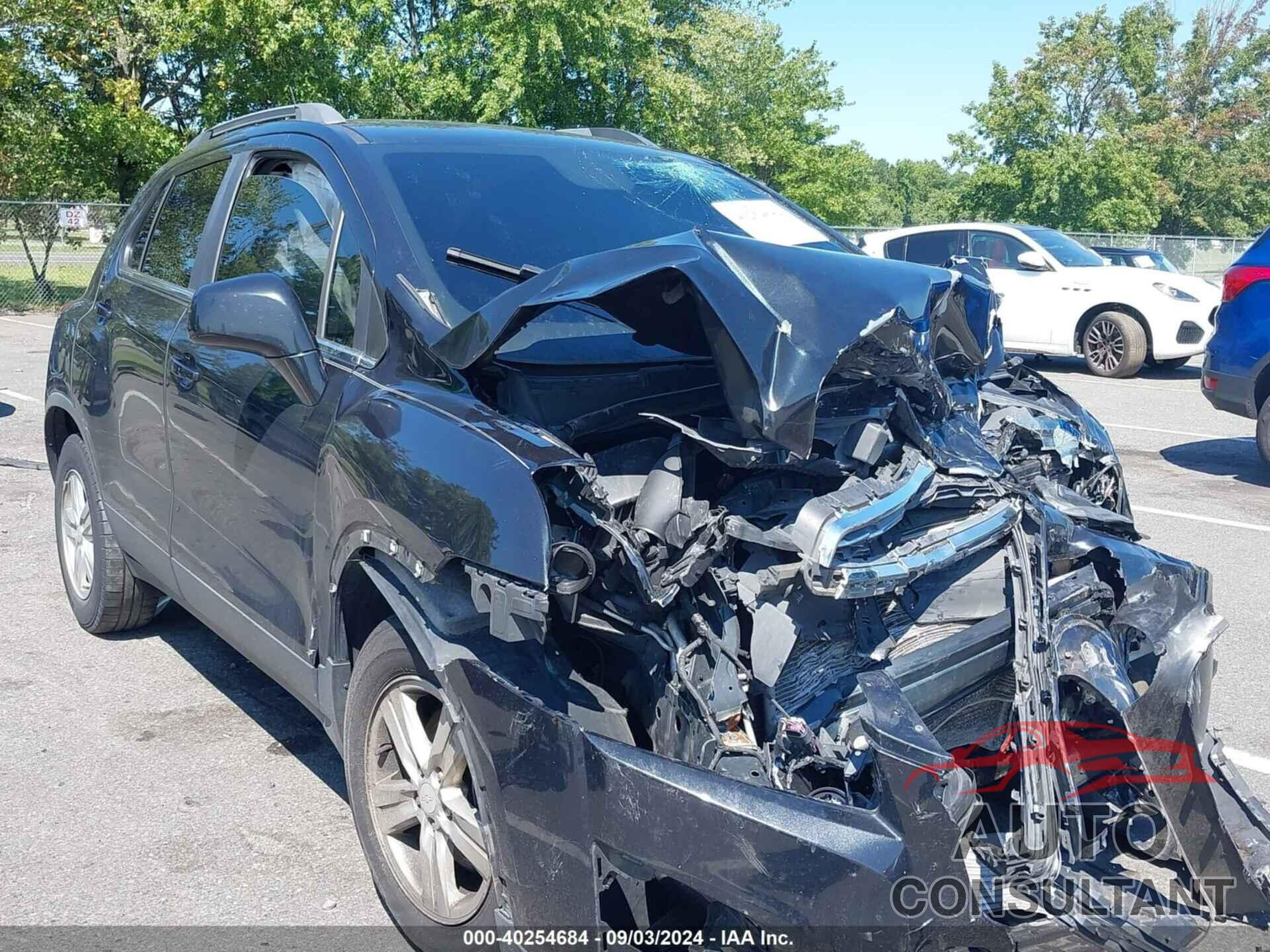 CHEVROLET TRAX 2015 - 3GNCJLSB0FL243756