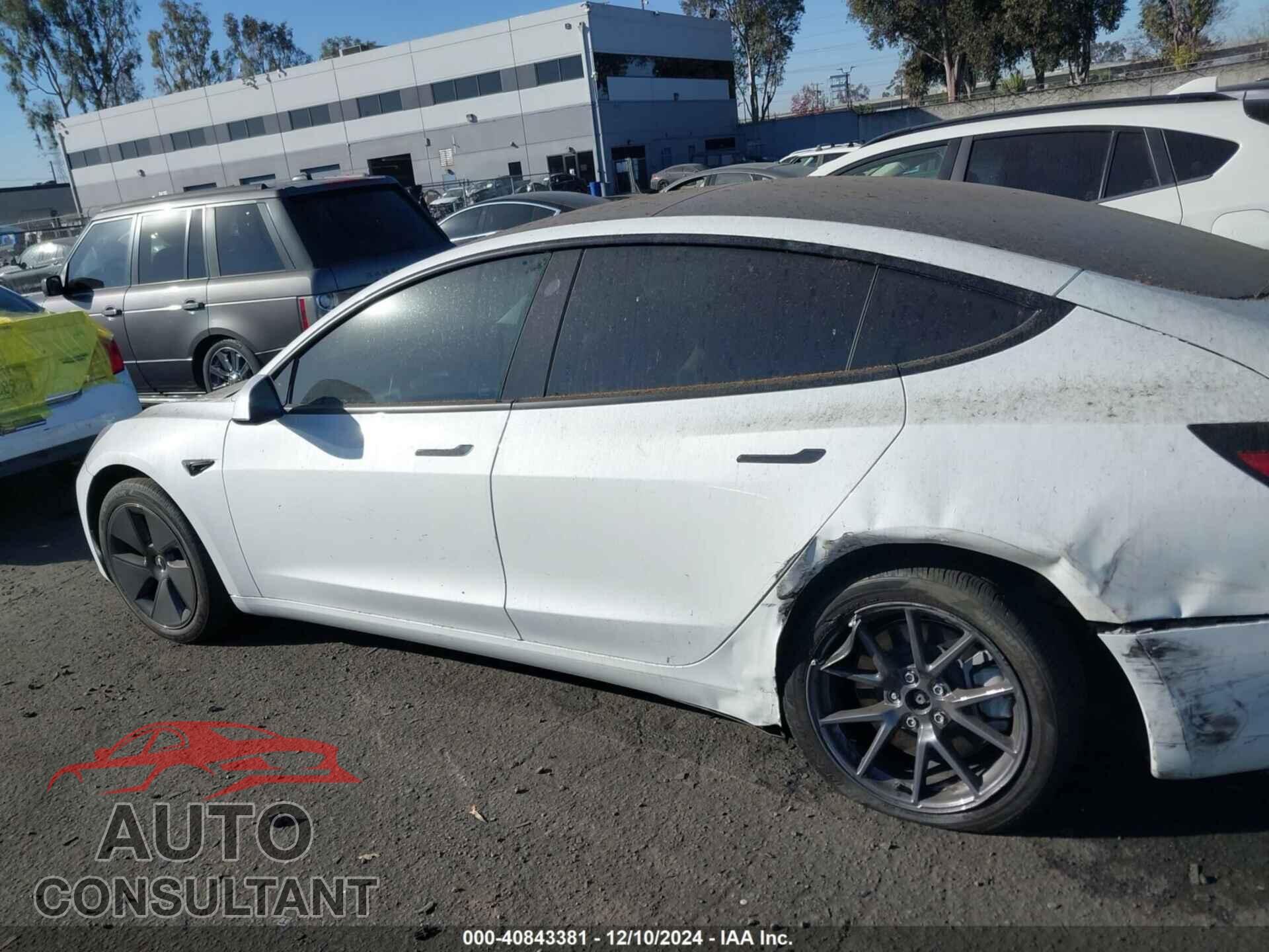 TESLA MODEL 3 2023 - 5YJ3E1EA7PF582275