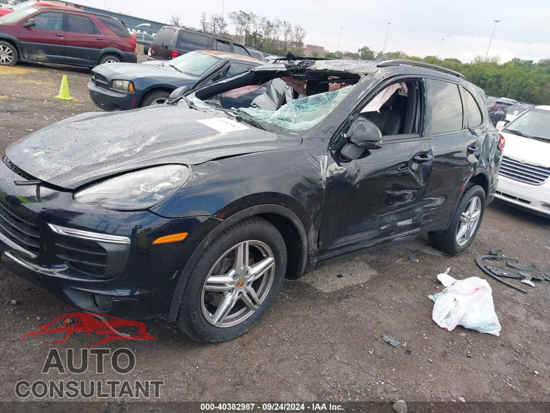 PORSCHE CAYENNE 2016 - WP1AA2A24GLA10146