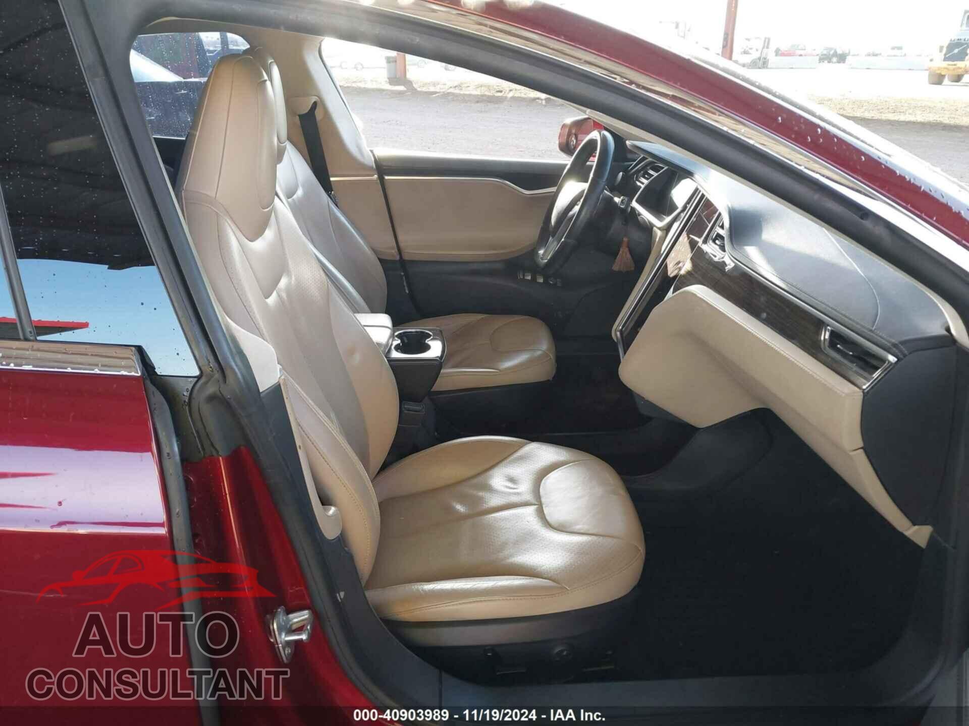 TESLA MODEL S 2012 - 5YJSA1DN0CFS00674
