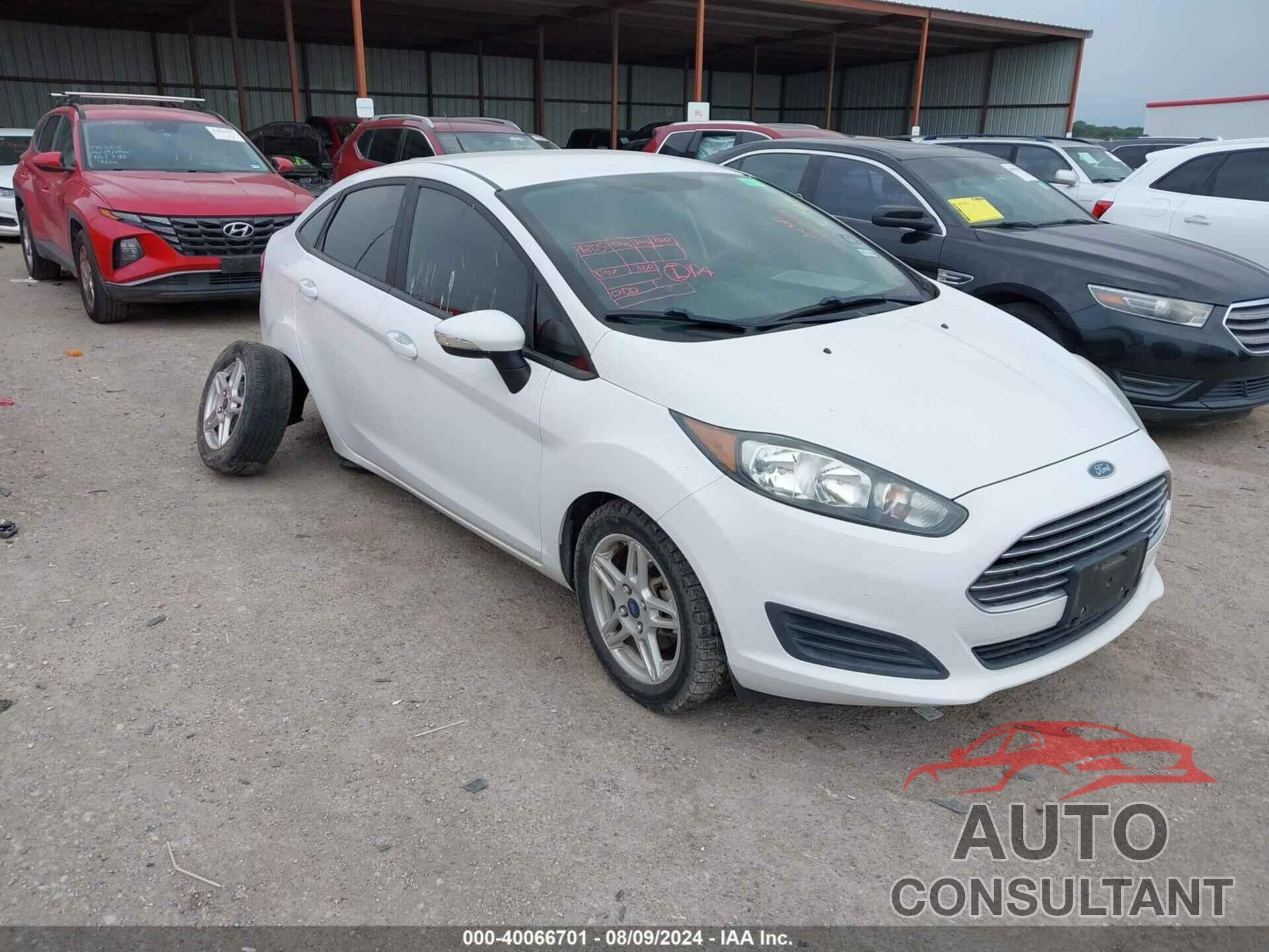 FORD FIESTA 2018 - 3FADP4BJ3JM106277