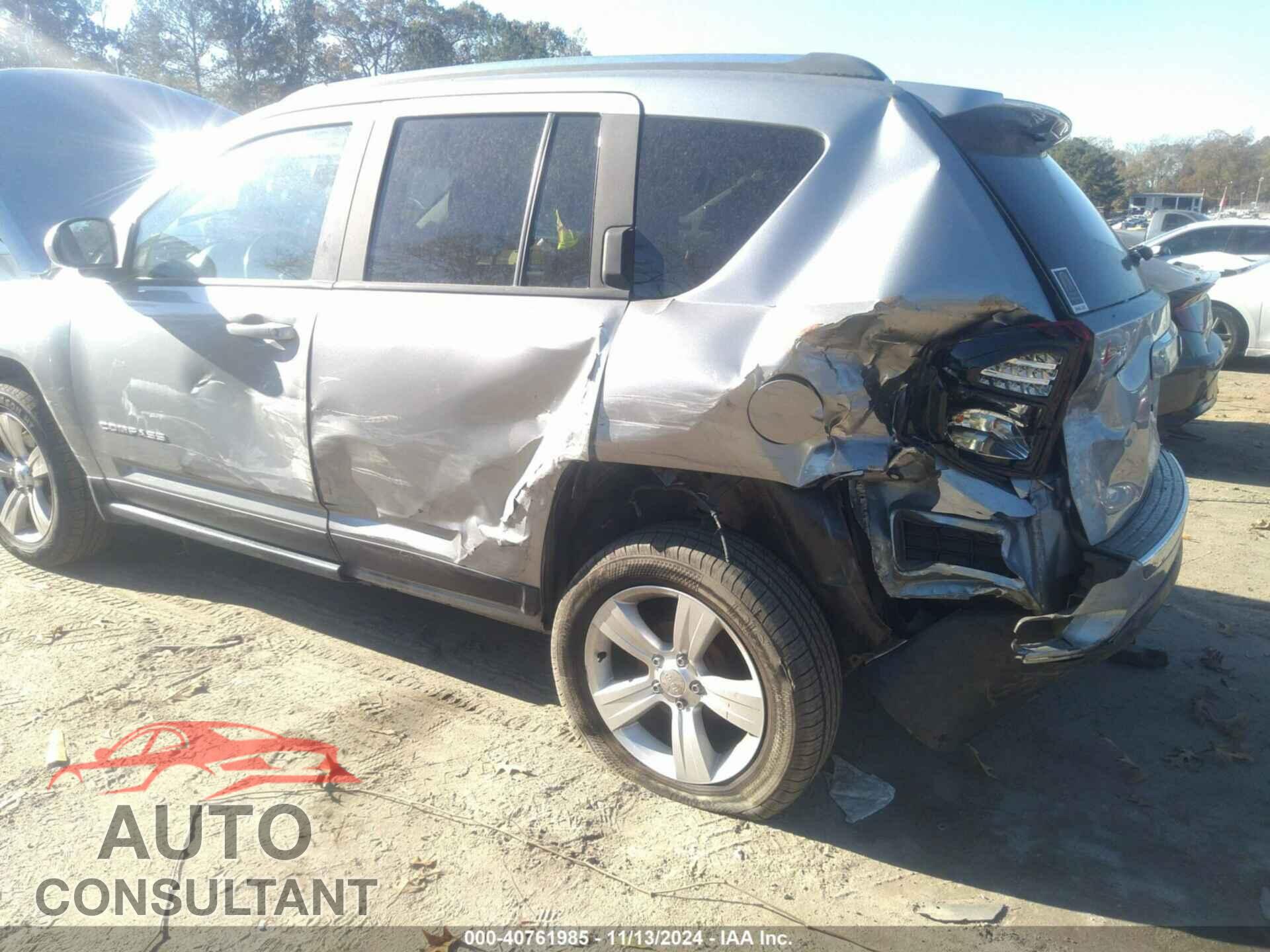 JEEP COMPASS 2015 - 1C4NJCEA3FD240912