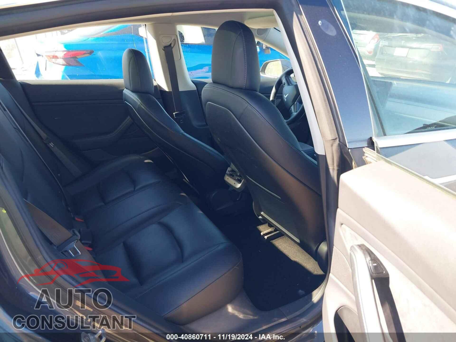 TESLA MODEL 3 2018 - 5YJ3E1EA6JF020066