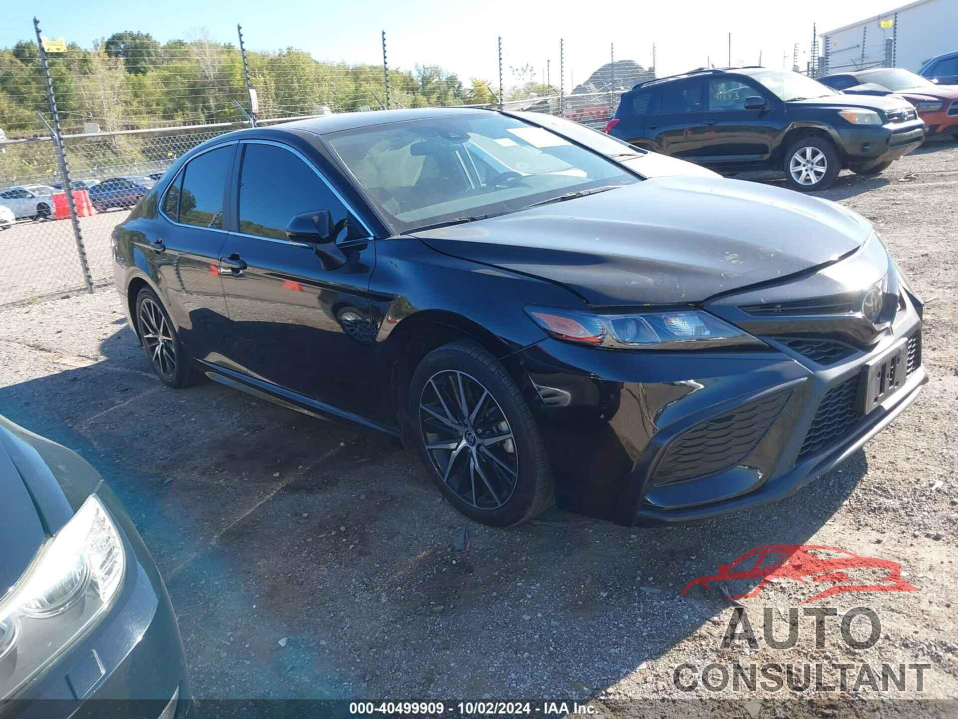 TOYOTA CAMRY 2023 - 4T1G11AK6PU827064