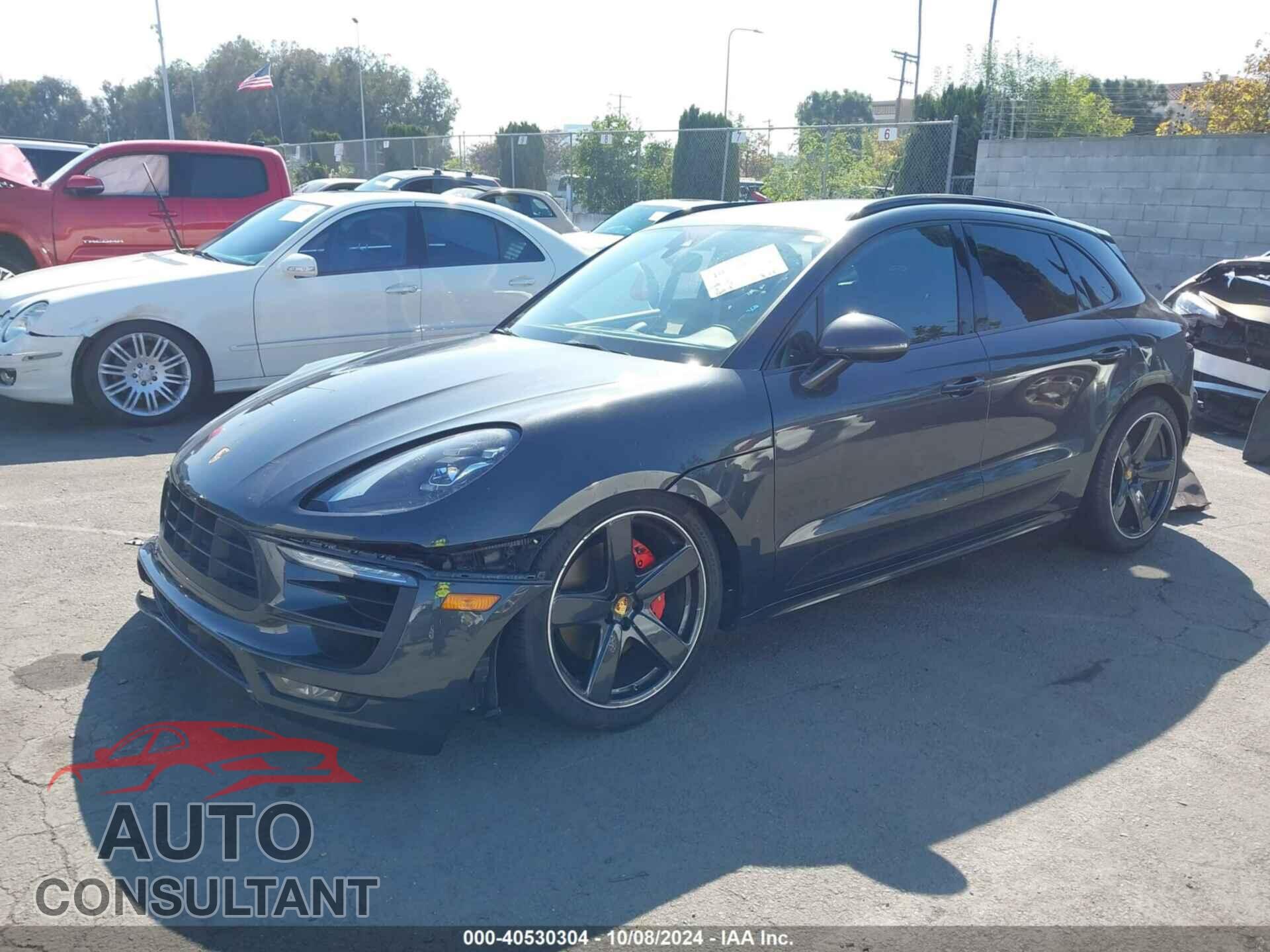 PORSCHE MACAN 2018 - WP1AG2A54JLB63268