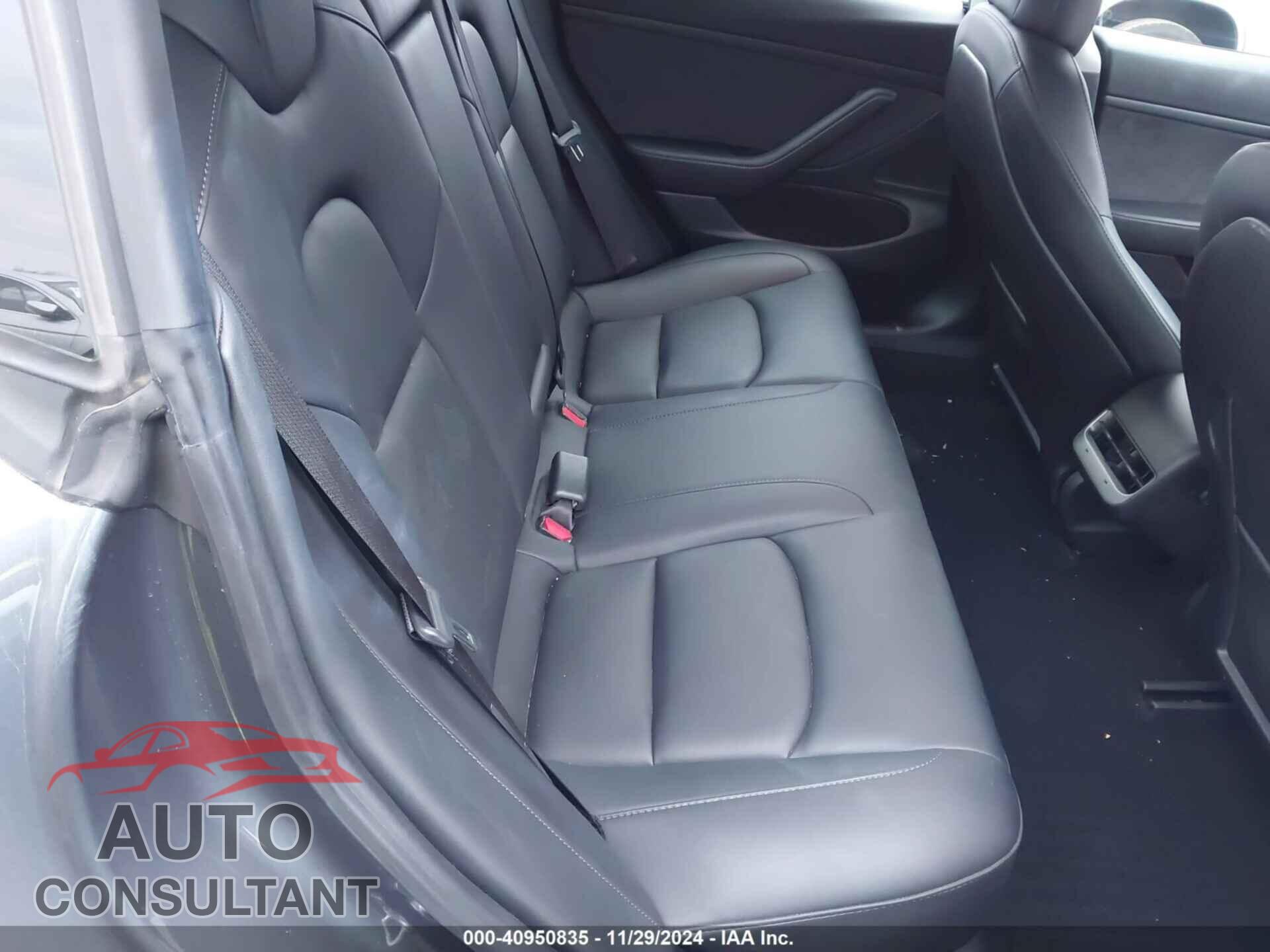 TESLA MODEL 3 2021 - 5YJ3E1EA2MF927840