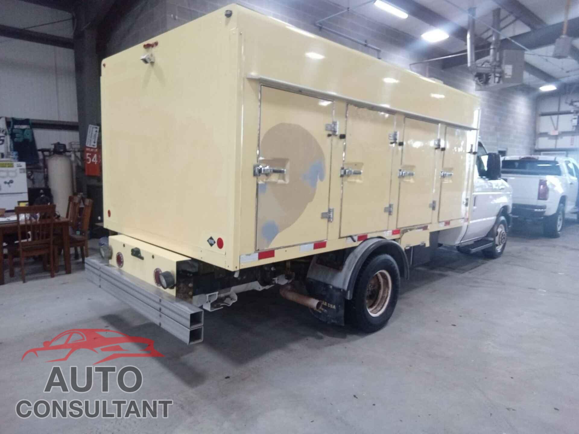 FORD E-450 CUTAWAY 2019 - 1FDXE4FSXKDC19328