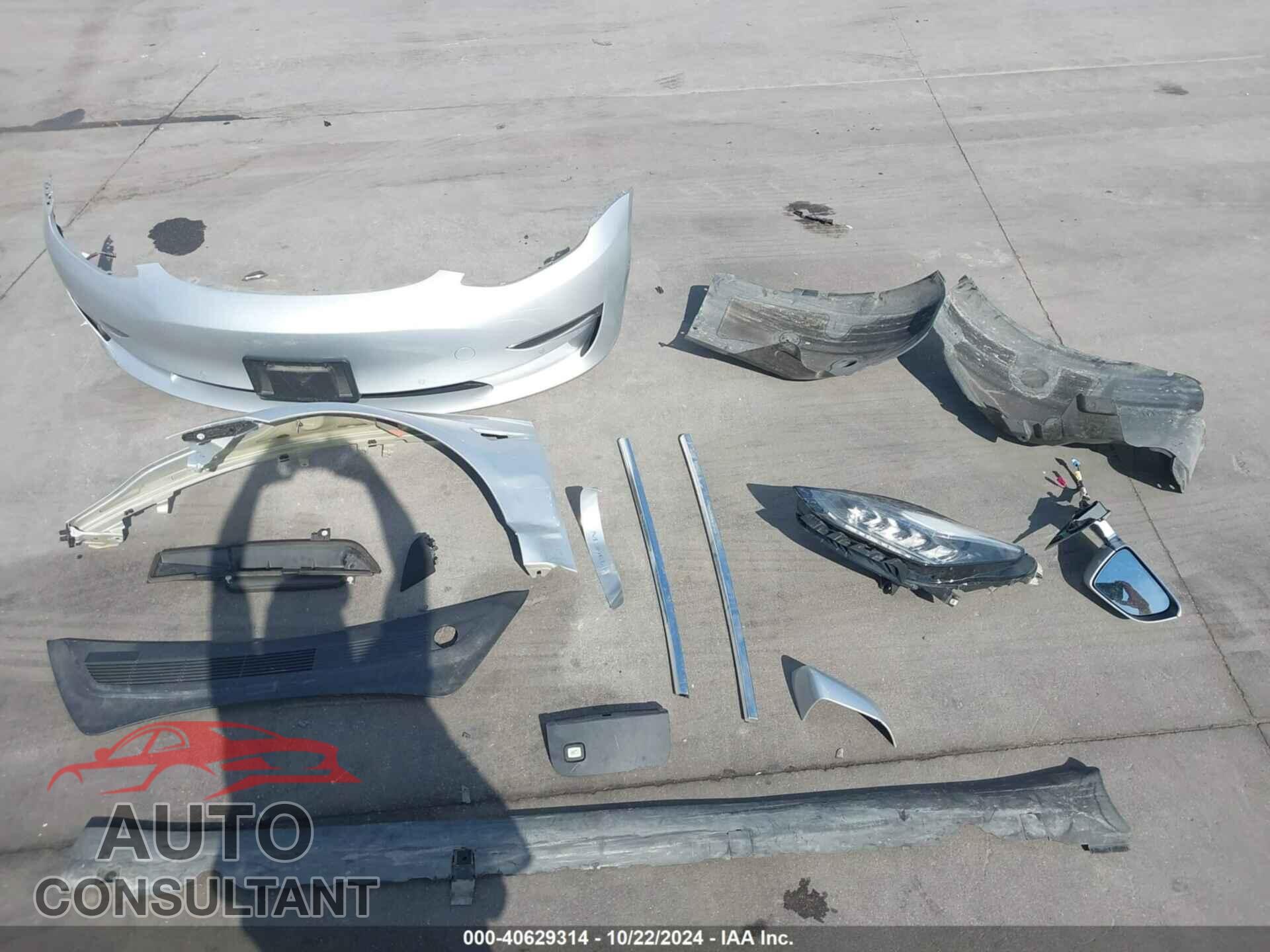 TESLA MODEL 3 2018 - 5YJ3E1EA2JF031114