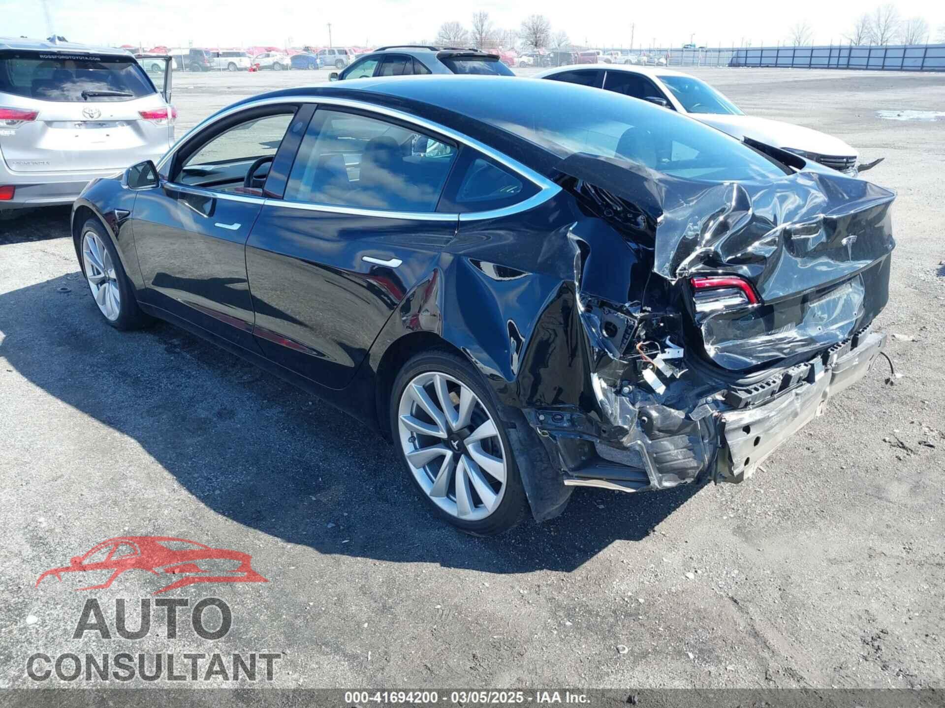 TESLA MODEL 3 2018 - 5YJ3E1EA7JF136425
