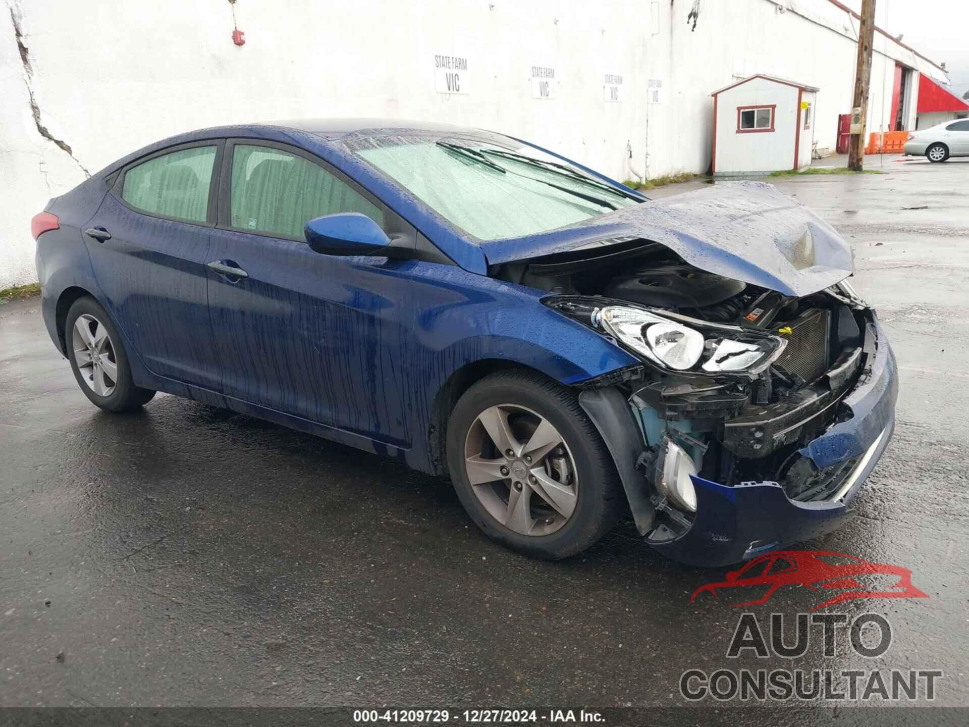 HYUNDAI ELANTRA 2013 - KMHDH4AE8DU535759