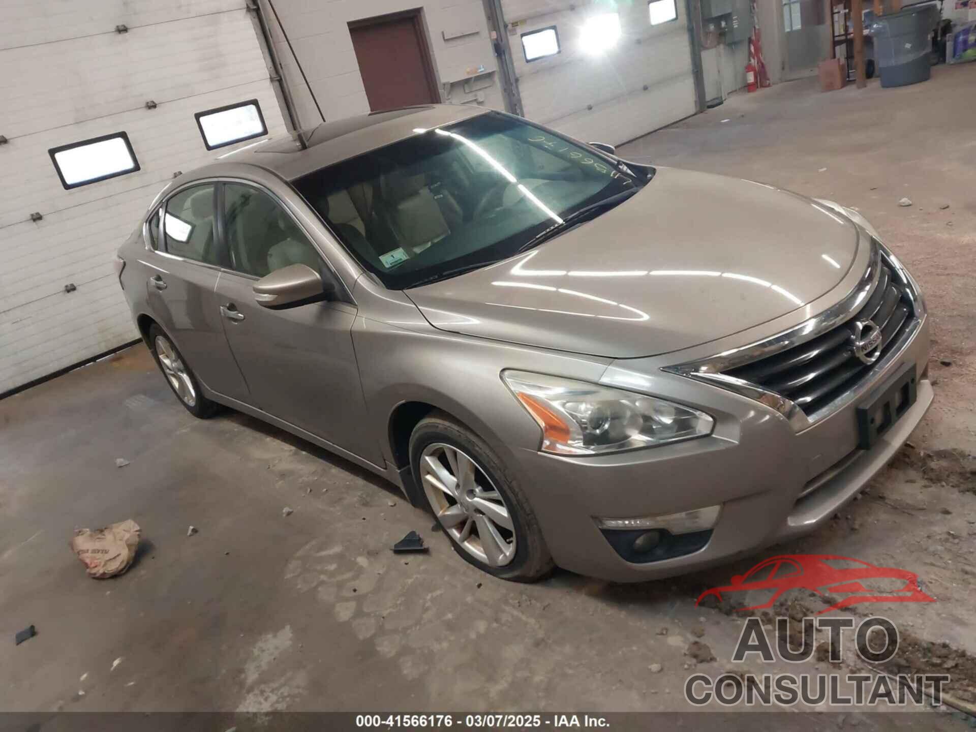 NISSAN ALTIMA 2014 - 1N4AL3APXEN255733