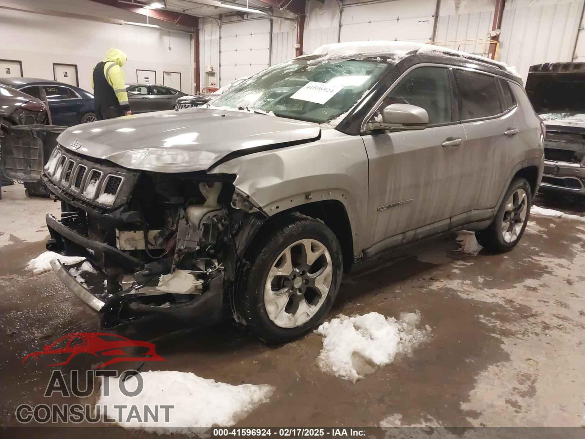 JEEP COMPASS 2020 - 3C4NJDCB6LT157031