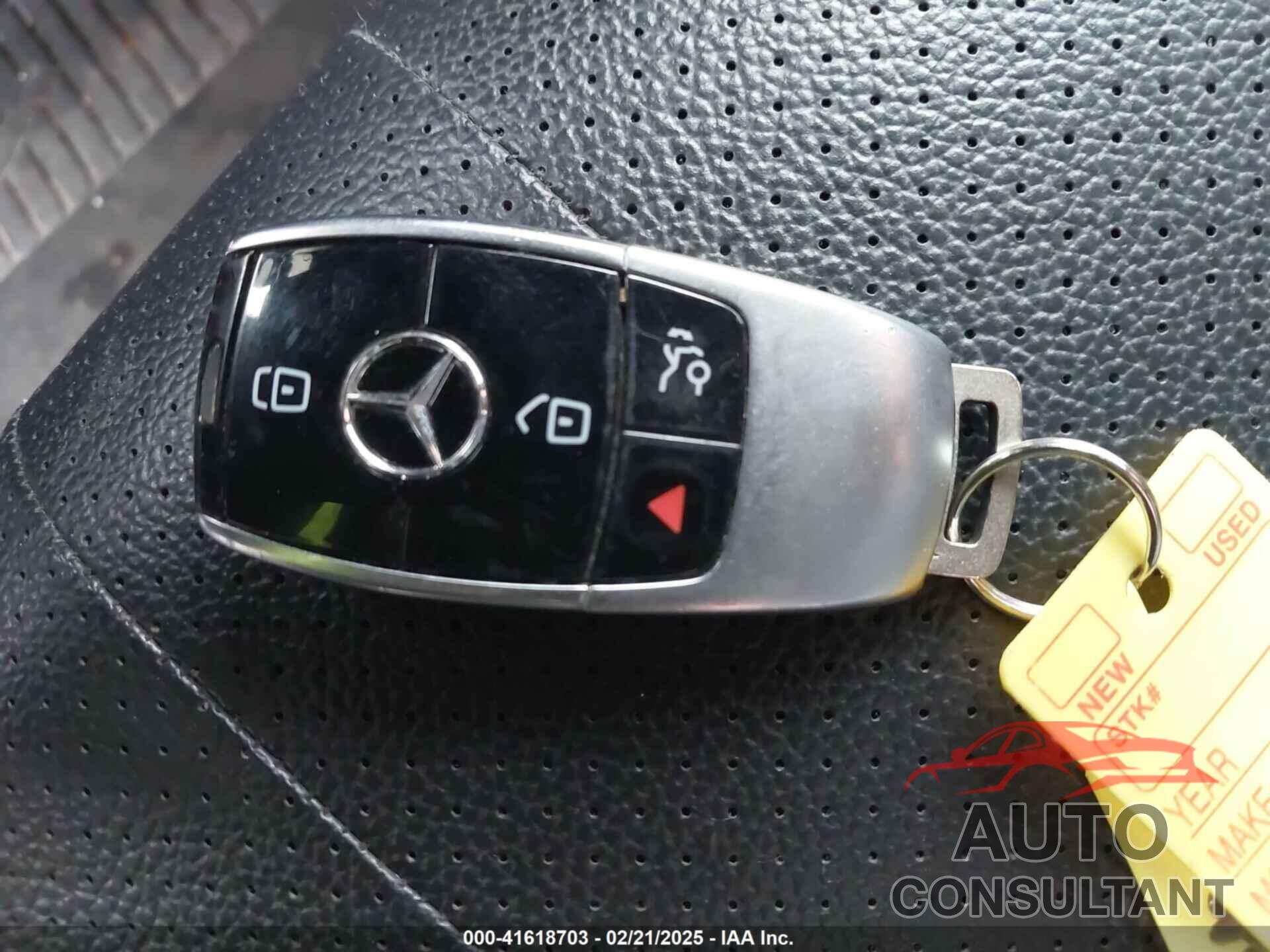 MERCEDES-BENZ E 300 2017 - WDDZF4JB1HA094799