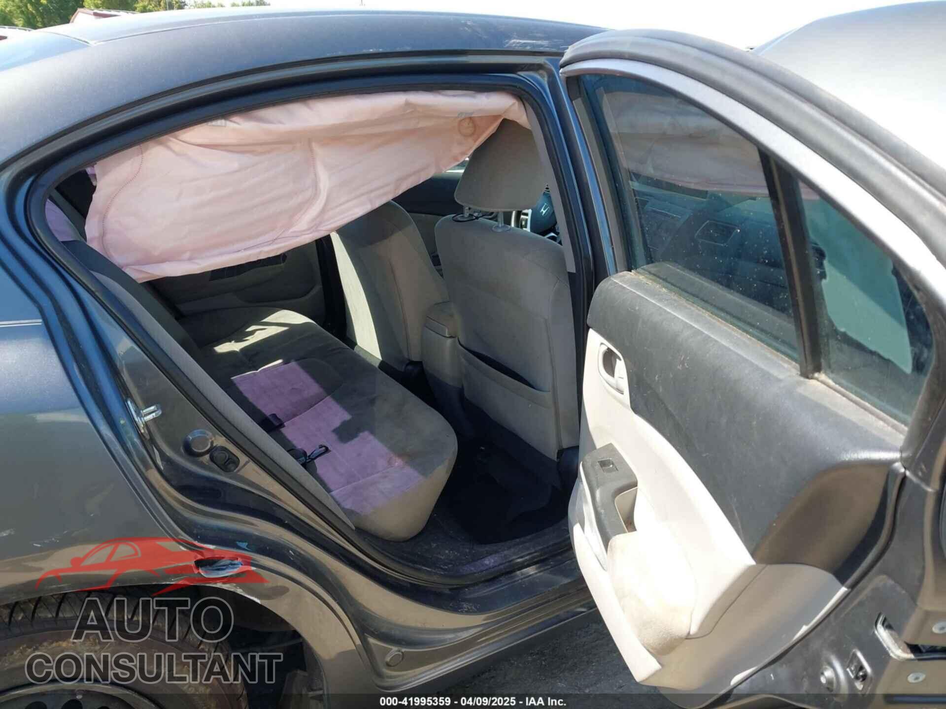 HONDA CIVIC 2013 - 19XFB2F59DE097151