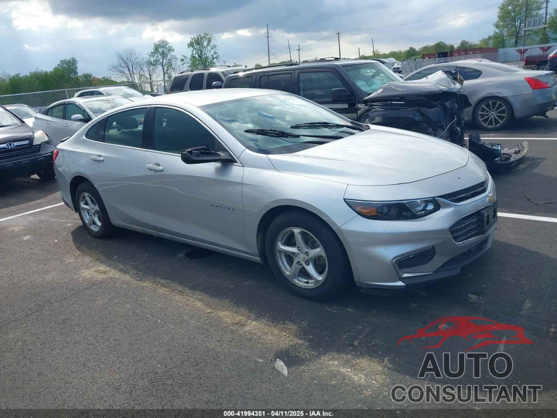 CHEVROLET MALIBU 2018 - 1G1ZB5ST9JF168989
