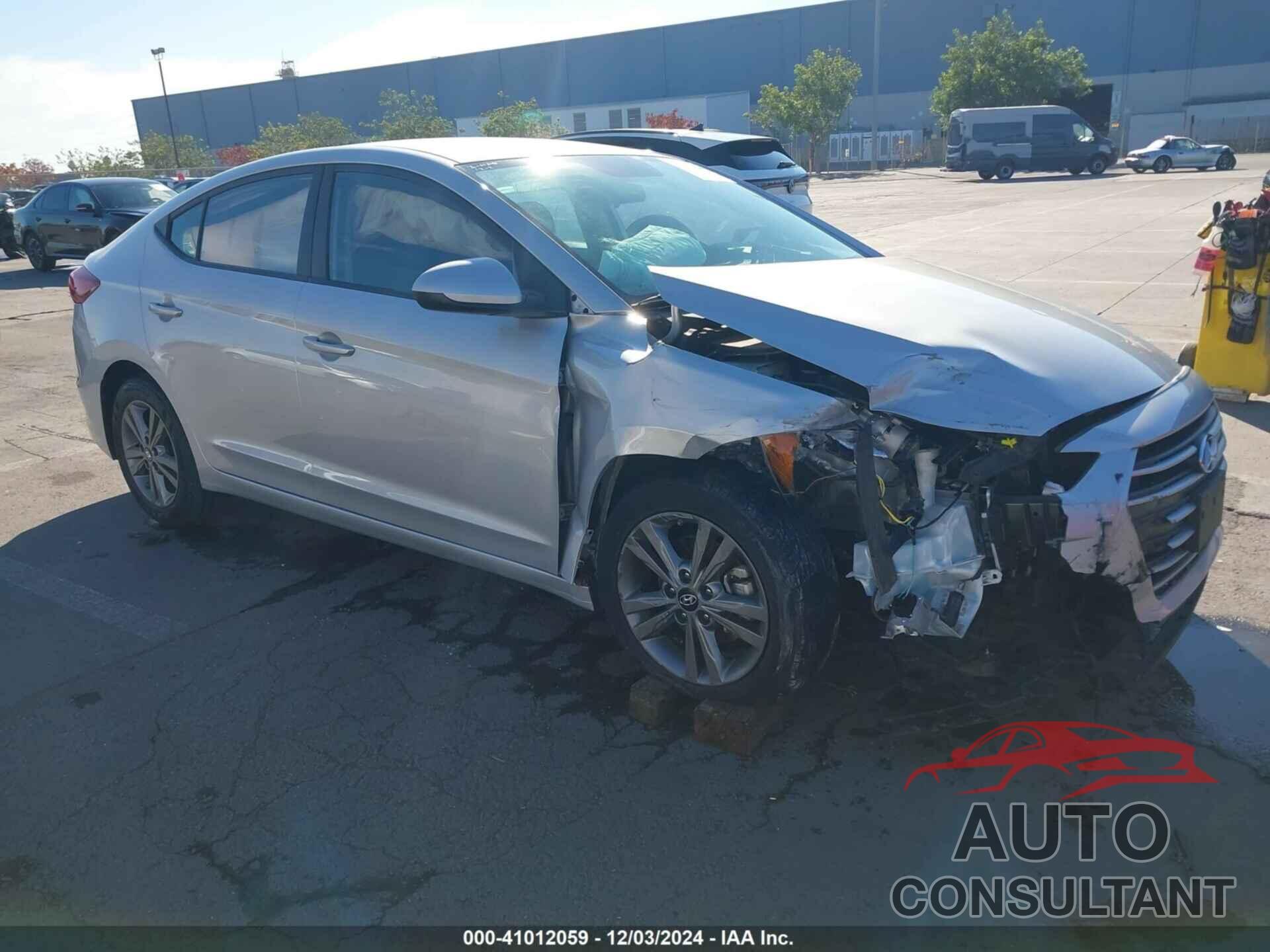 HYUNDAI ELANTRA 2018 - 5NPD84LF7JH256772