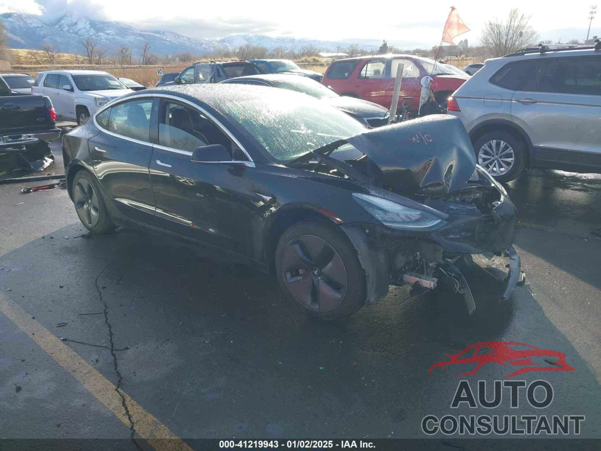 TESLA MODEL 3 2019 - 5YJ3E1EB4KF385047