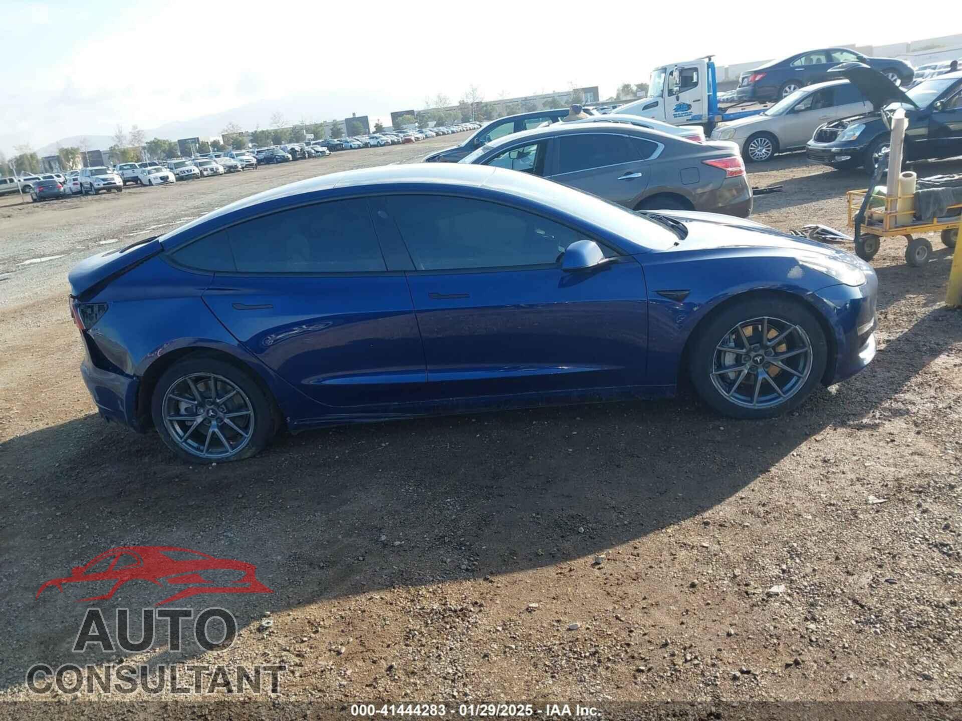 TESLA MODEL 3 2022 - 5YJ3E1EB5NF152217