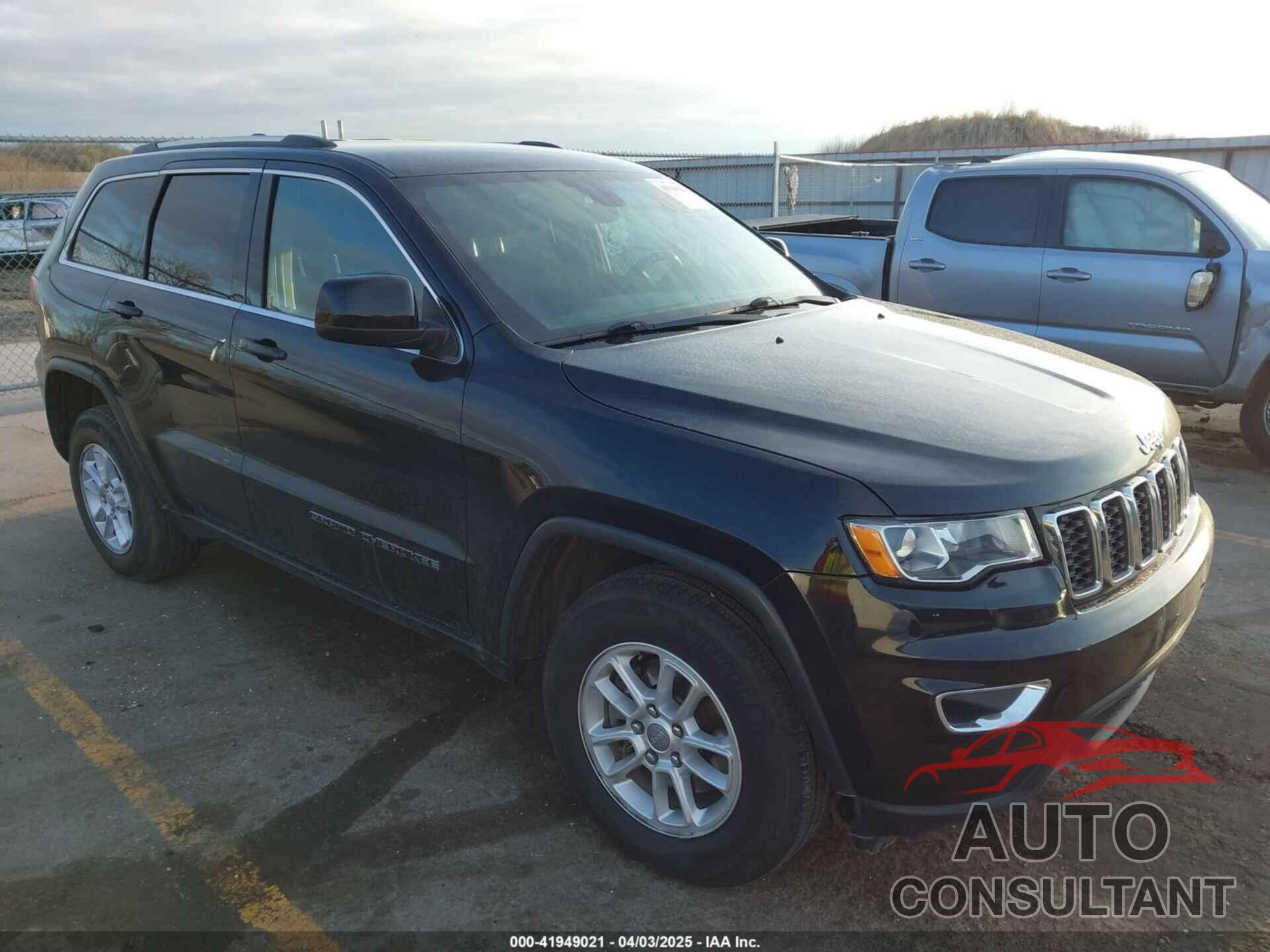 JEEP GRAND CHEROKEE 2018 - 1C4RJFAG0JC305842