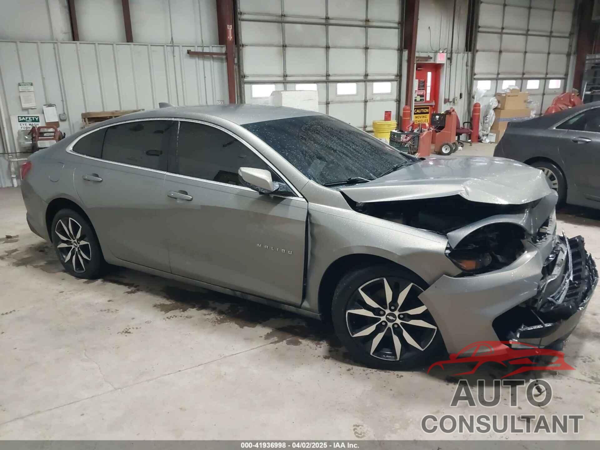 CHEVROLET MALIBU 2017 - 1G1ZE5ST9HF269970