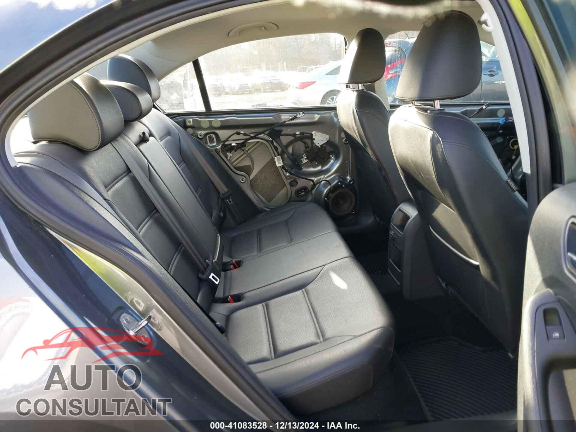 VOLKSWAGEN JETTA 2017 - 3VWDB7AJ3HM358095