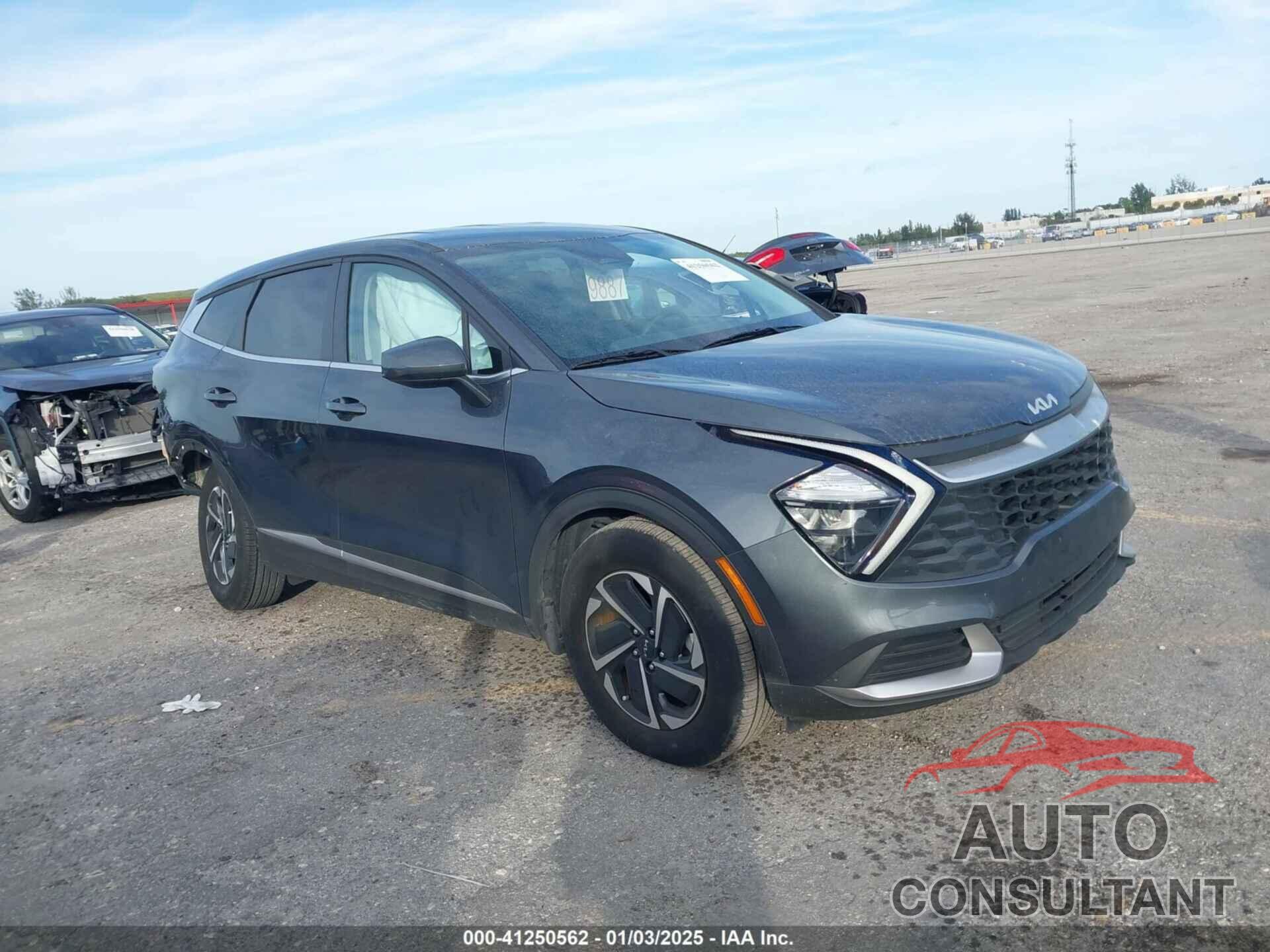 KIA SPORTAGE HYBRID 2023 - KNDPU3AG2P7083531
