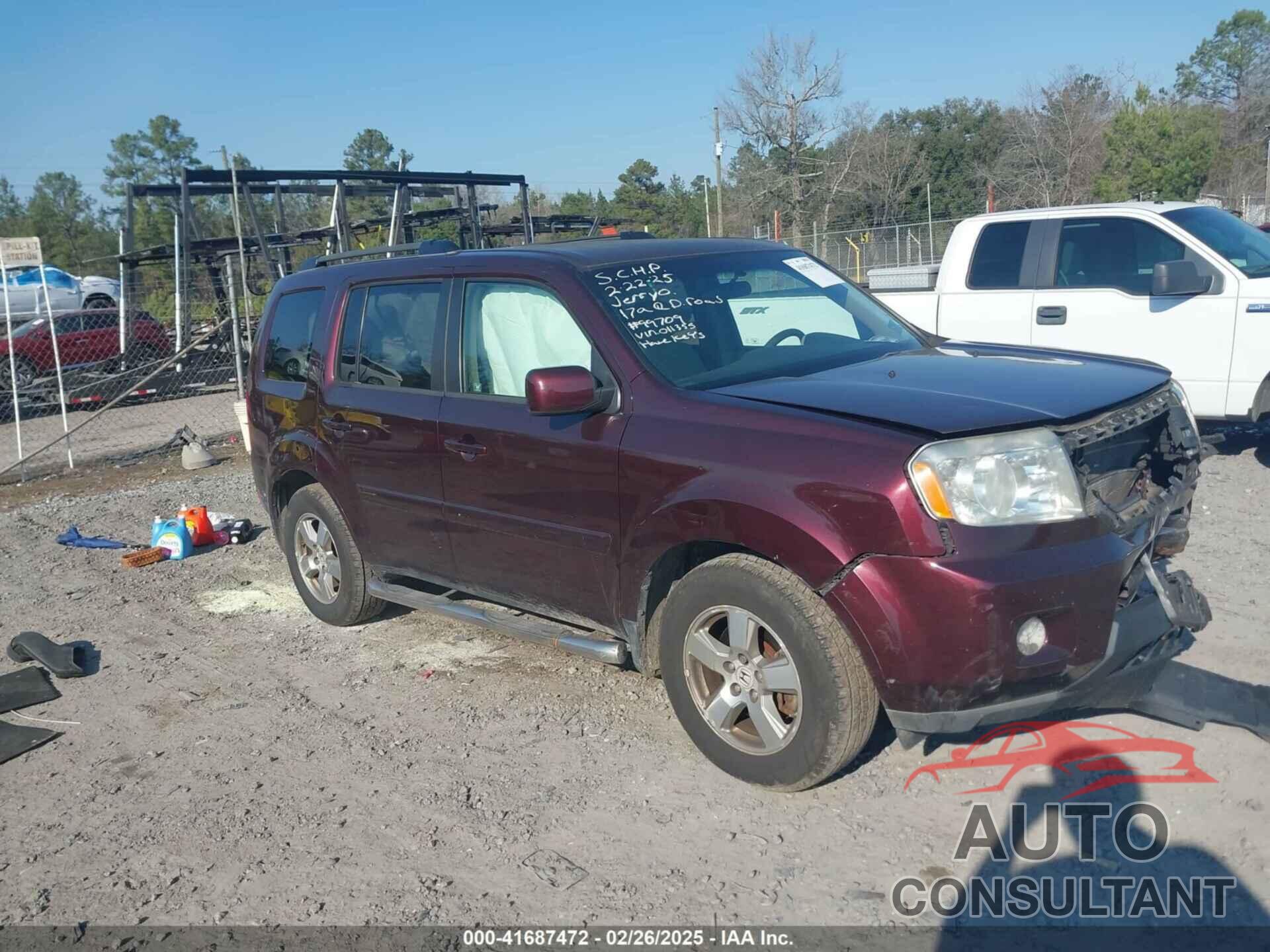 HONDA PILOT 2011 - 5FNYF4H47BB011355