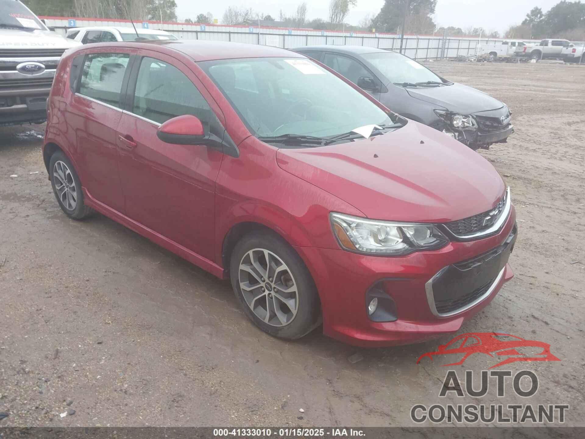 CHEVROLET SONIC 2018 - 1G1JD6SH0J4116915