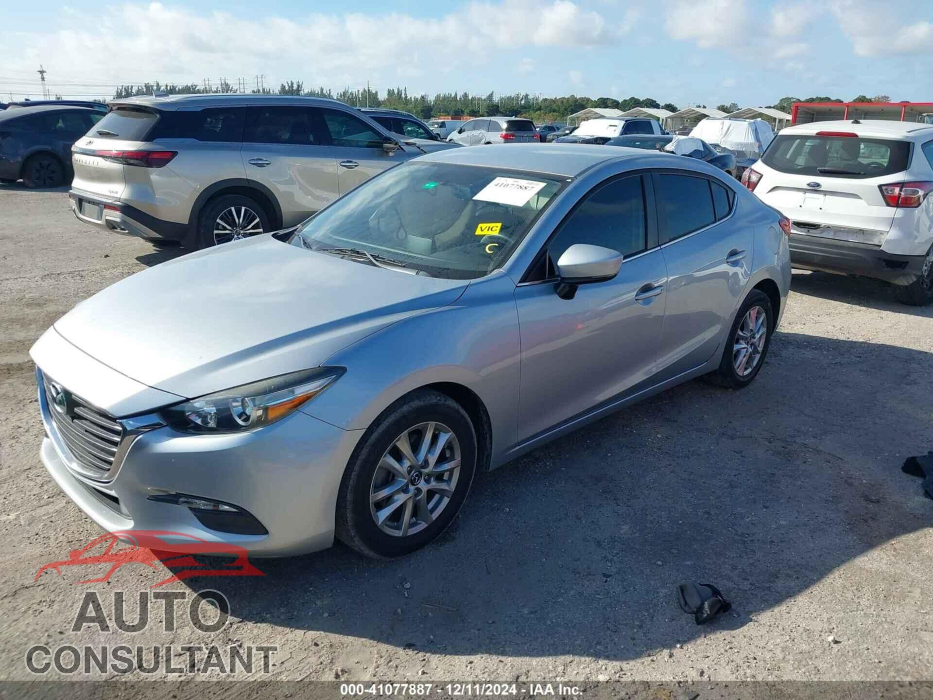 MAZDA MAZDA3 2017 - 3MZBN1U78HM157921