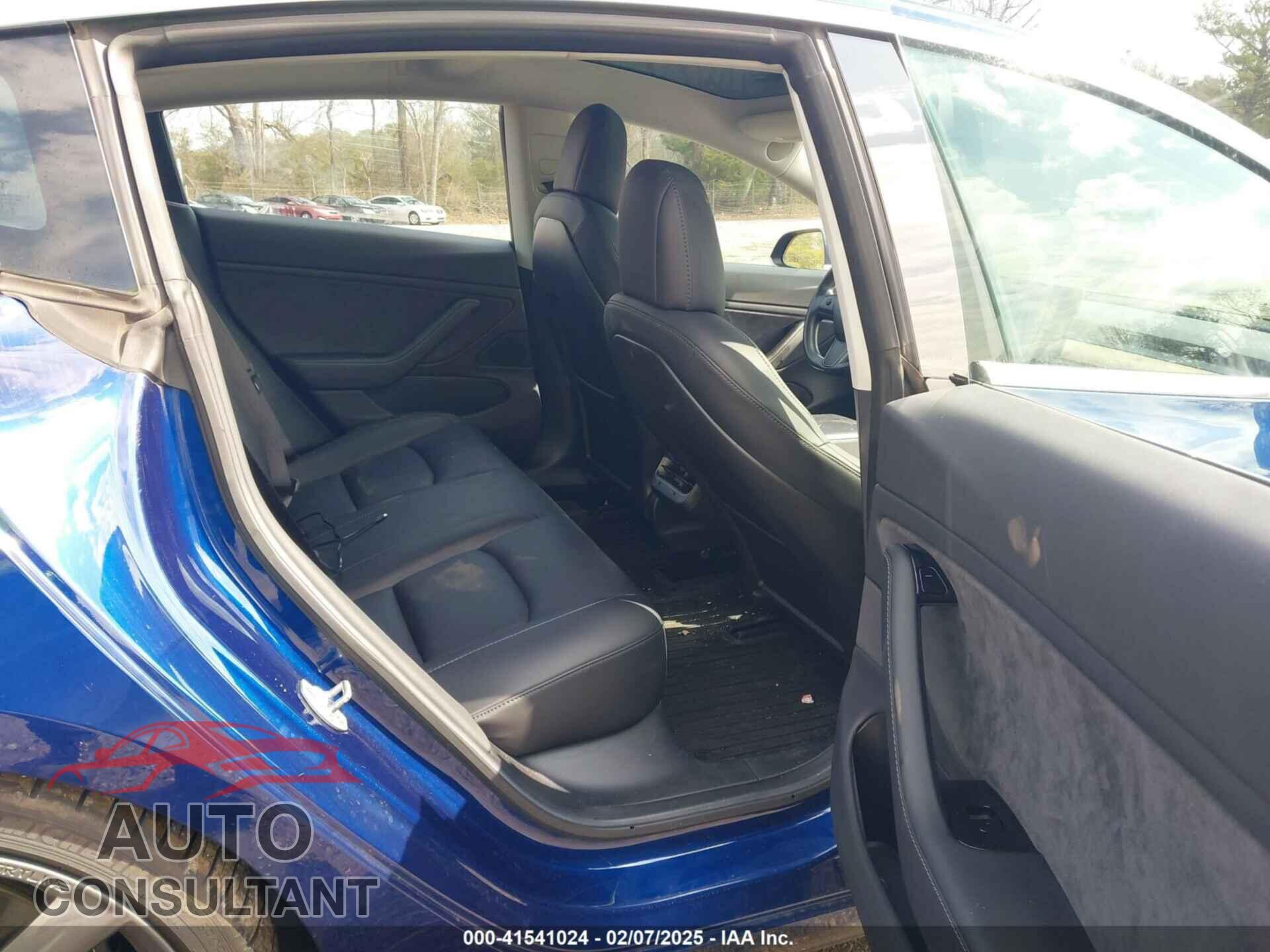 TESLA MODEL 3 2018 - 5YJ3E1EA2JF038435