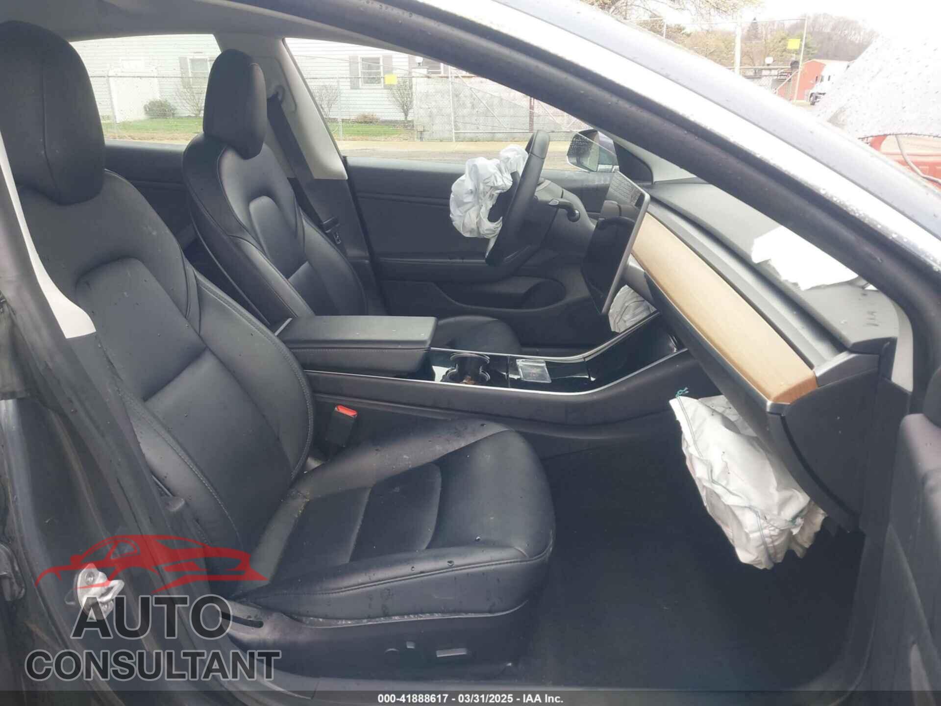 TESLA MODEL 3 2020 - 5YJ3E1EC9LF601713