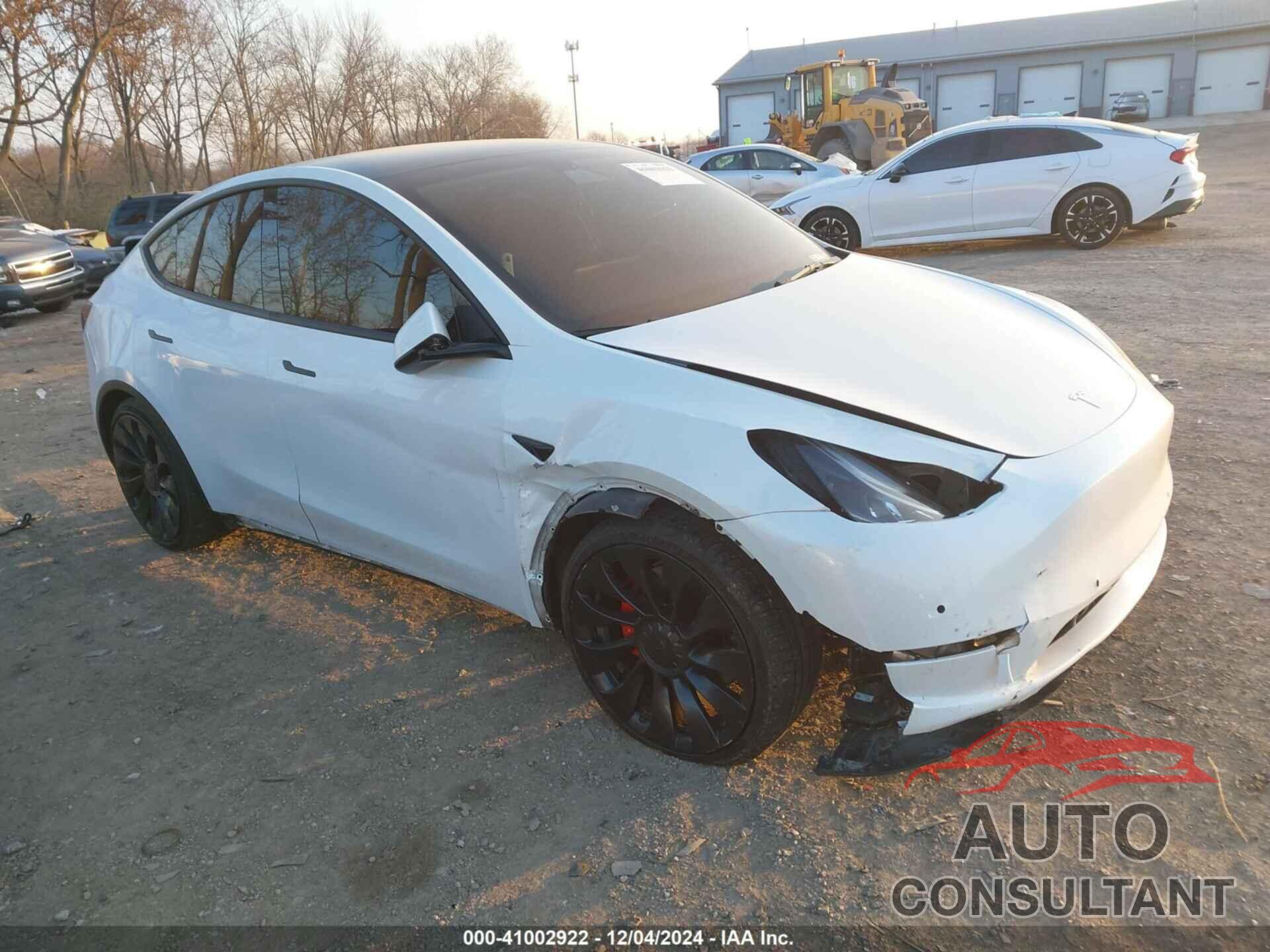 TESLA MODEL Y 2022 - 7SAYGDEFXNF456263