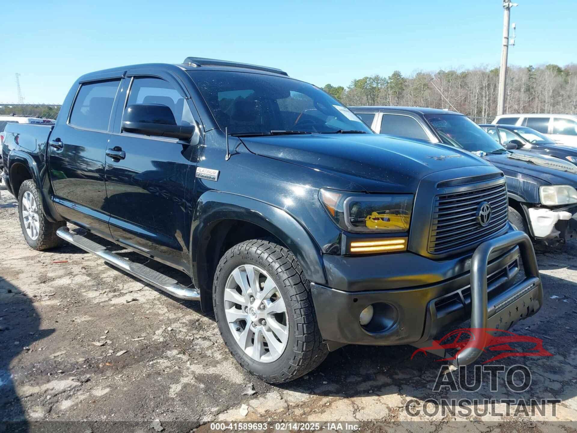 TOYOTA TUNDRA 2010 - 5TFFY5F14AX093596