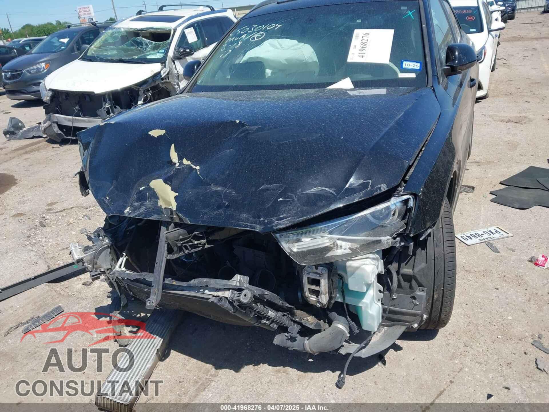 AUDI Q3 2017 - WA1ECCFS9HR008929