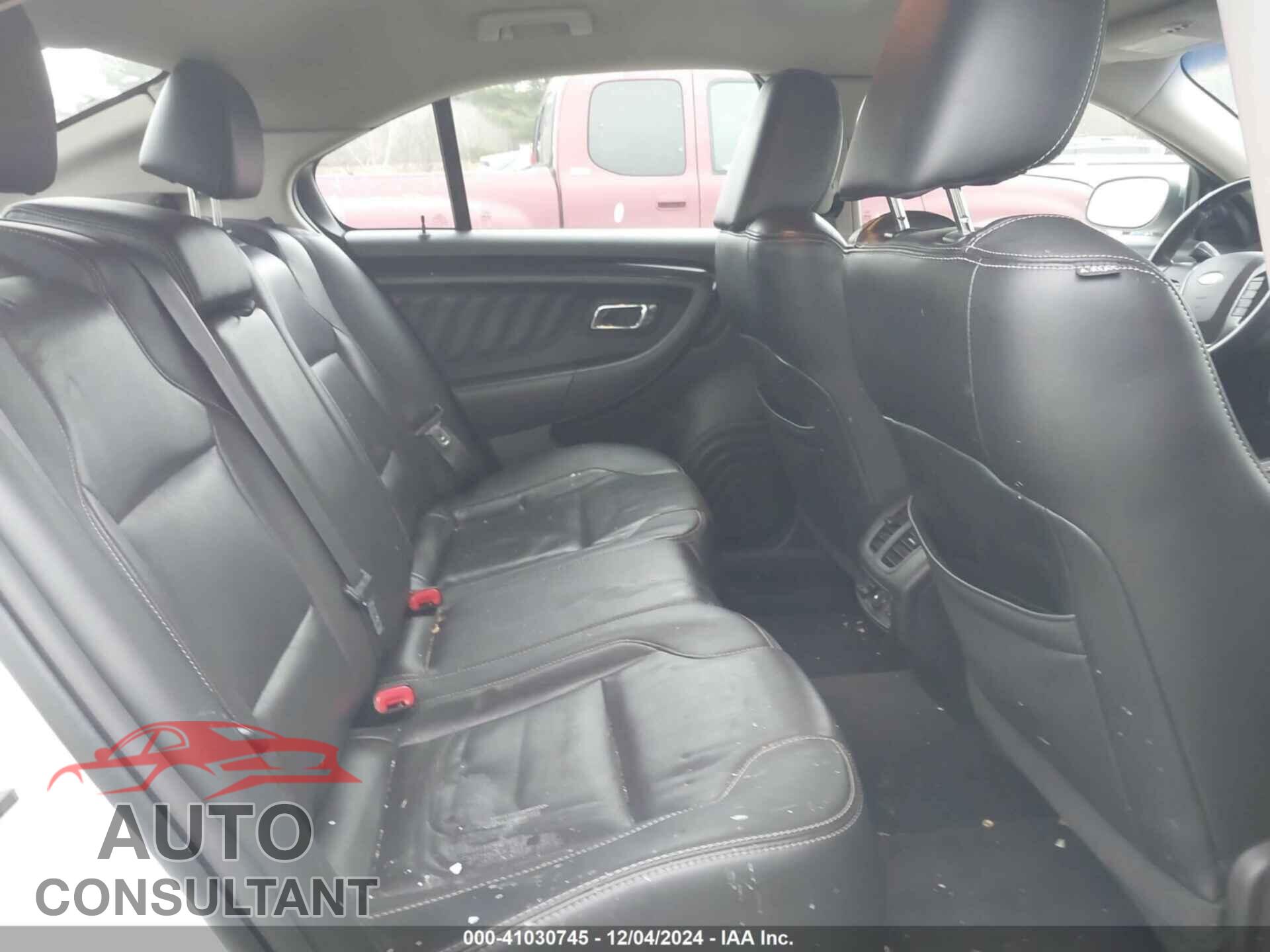 FORD TAURUS 2011 - 1FAHP2FW4BG113925