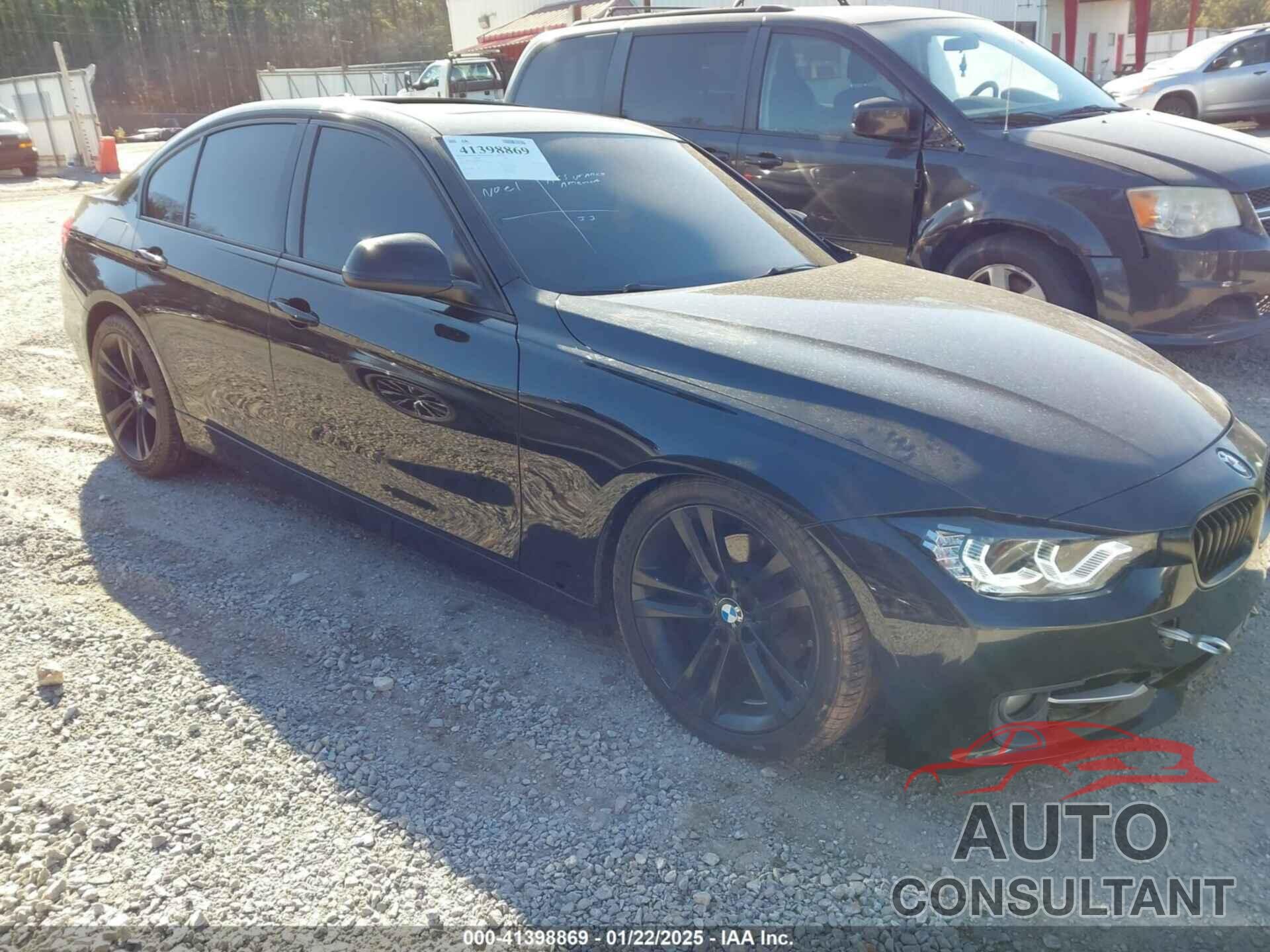 BMW 328I 2013 - WBA3C1C5XDK104715