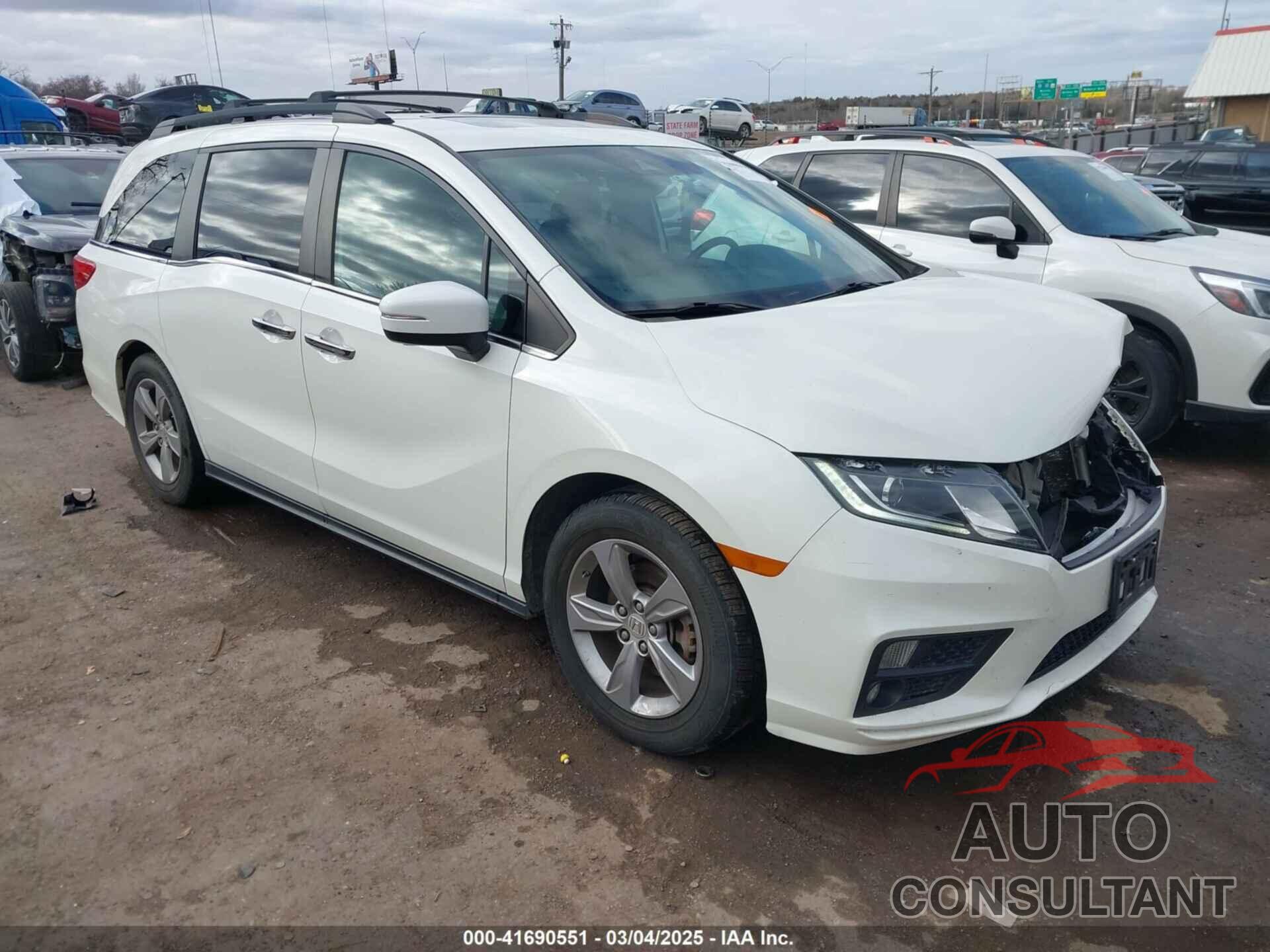 HONDA ODYSSEY 2018 - 5FNRL6H78JB042857
