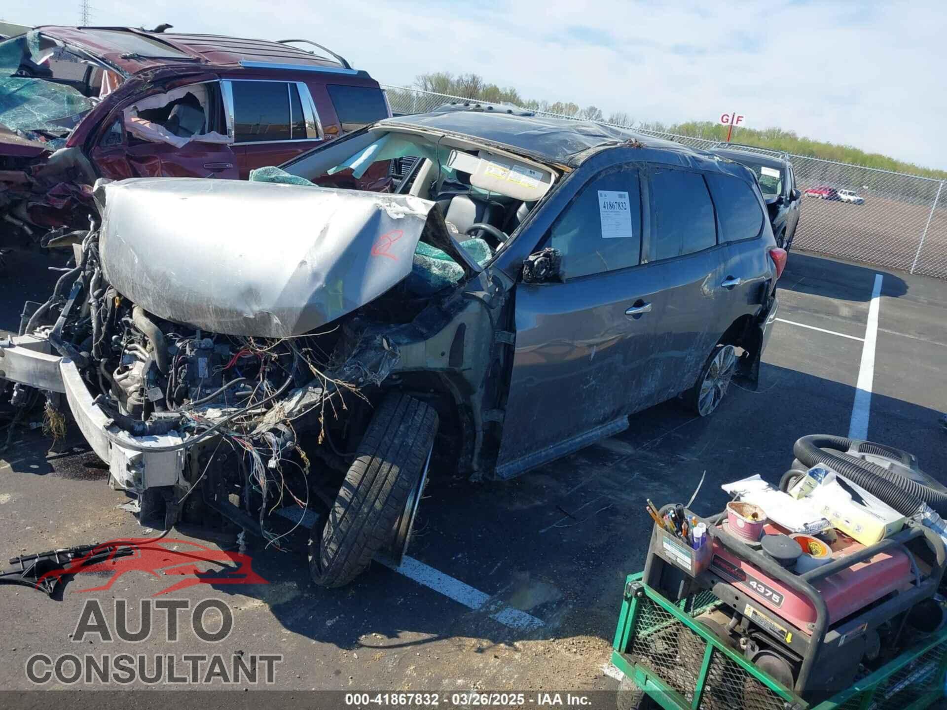 NISSAN PATHFINDER 2017 - 5N1DR2MN3HC658846