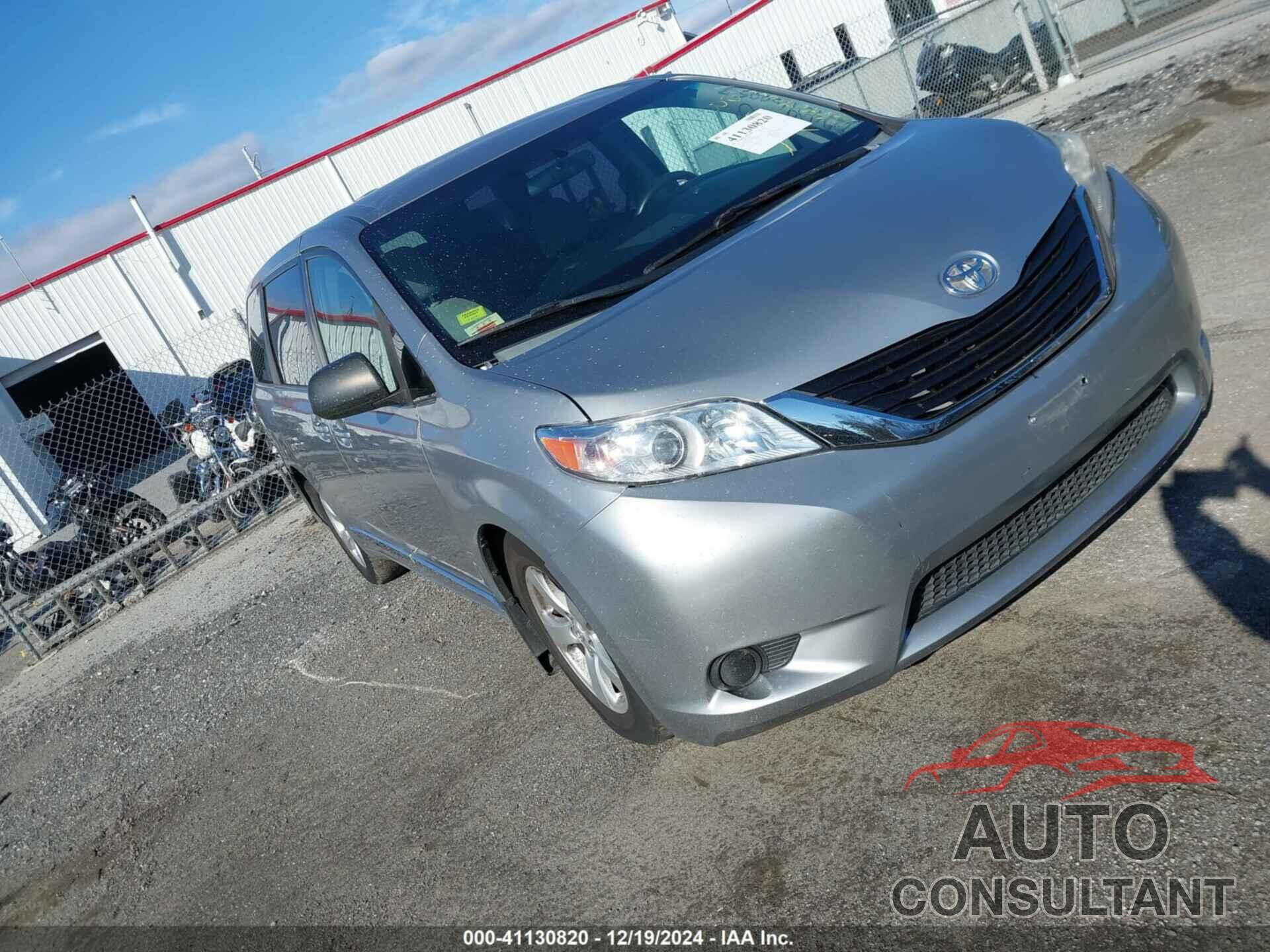 TOYOTA SIENNA 2016 - 5TDZK3DC1GS726089