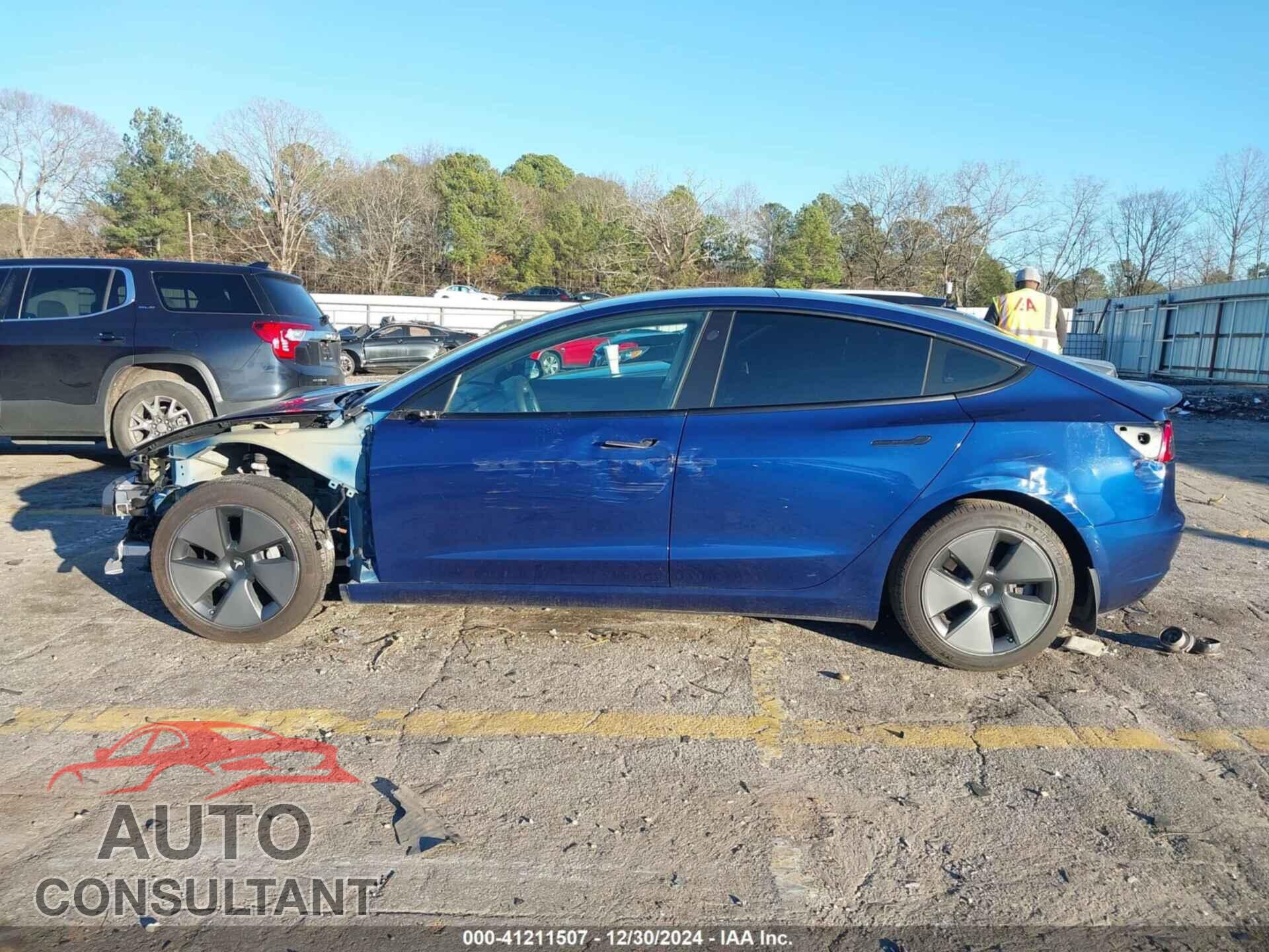 TESLA MODEL 3 2021 - 5YJ3E1EA8MF851718