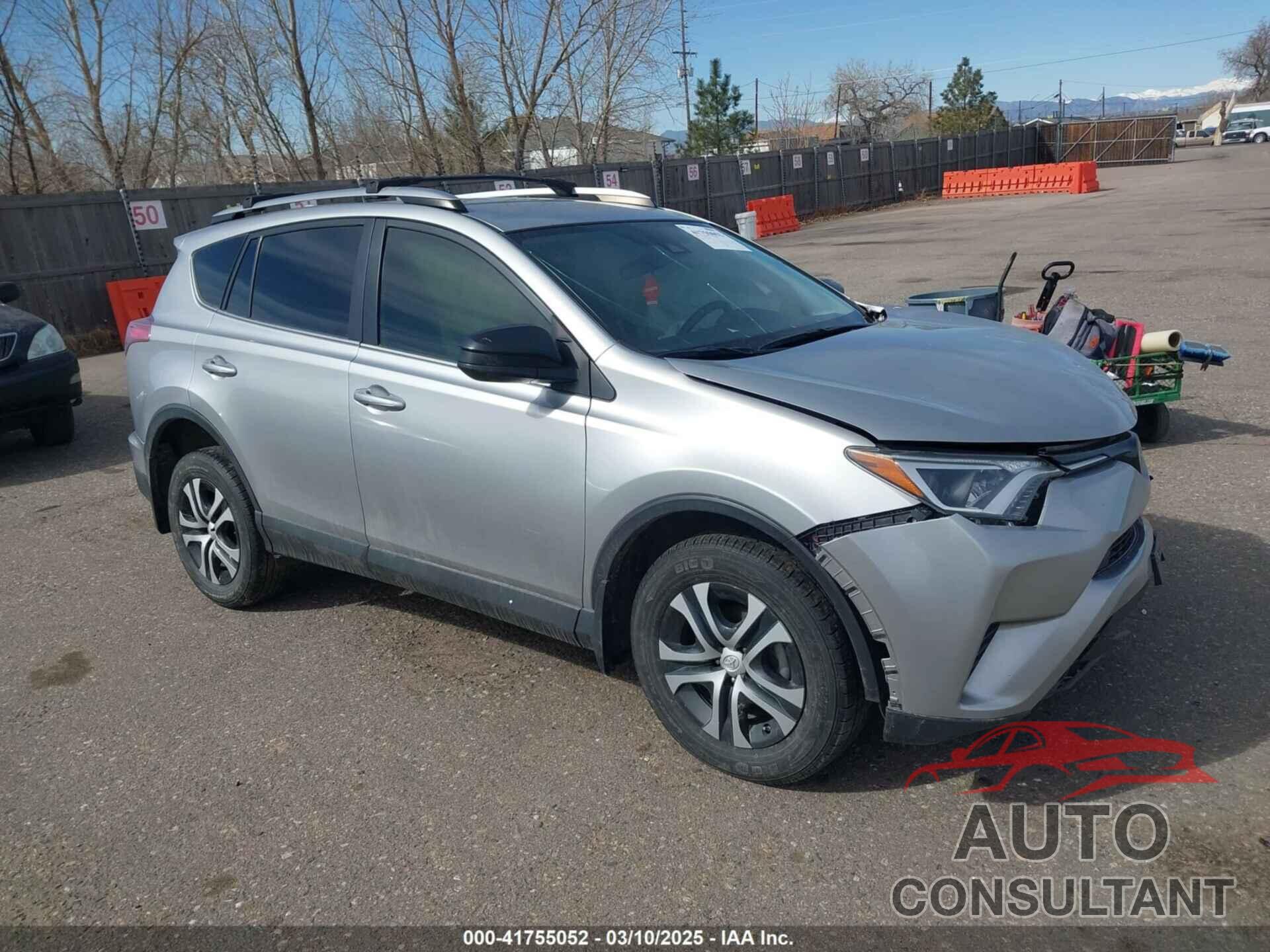 TOYOTA RAV4 2018 - JTMBFREV6JJ255683