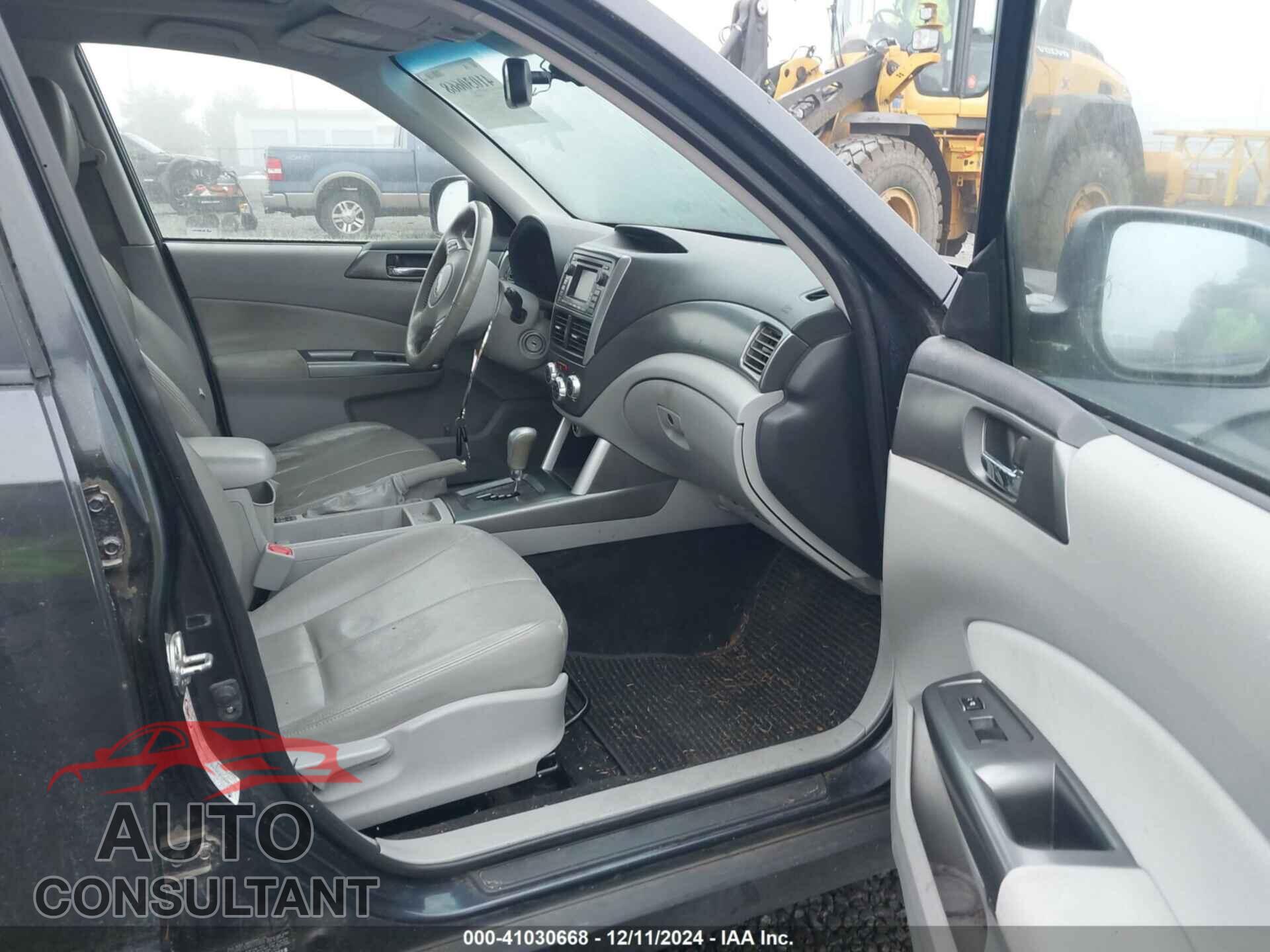 SUBARU FORESTER 2011 - JF2SHAEC6BH711069